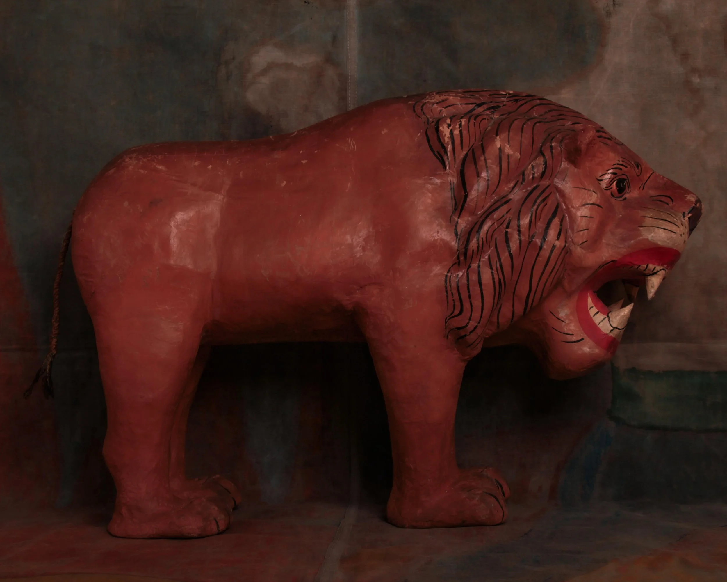 Lion paper mache-7.jpg