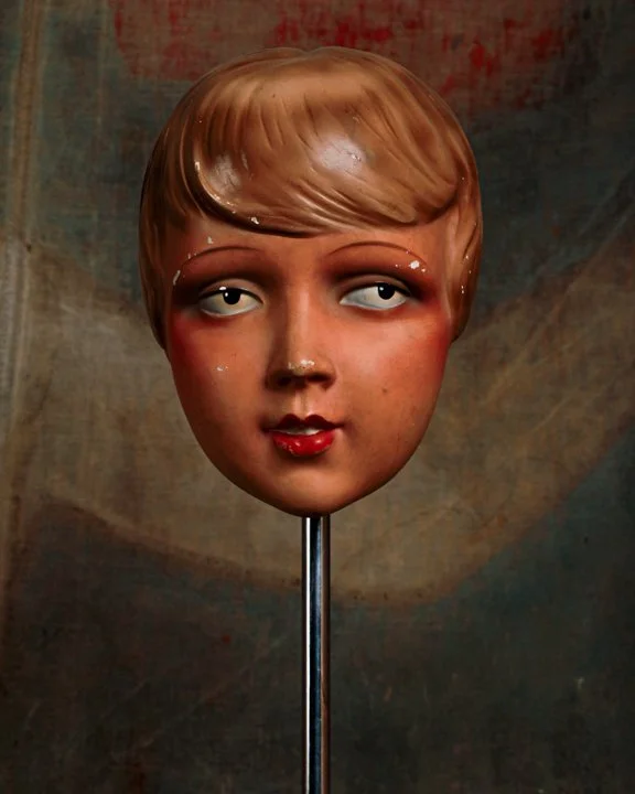 Woman mannequin head-2.jpg