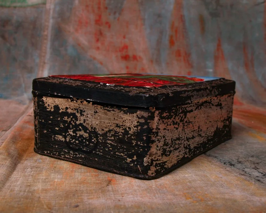 Mermaid naive folk art painting on a tin can-10.jpg