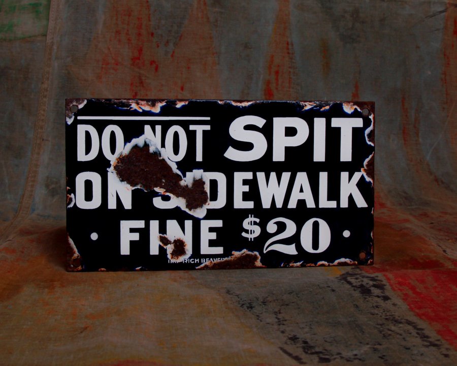 Spitting sign.jpg