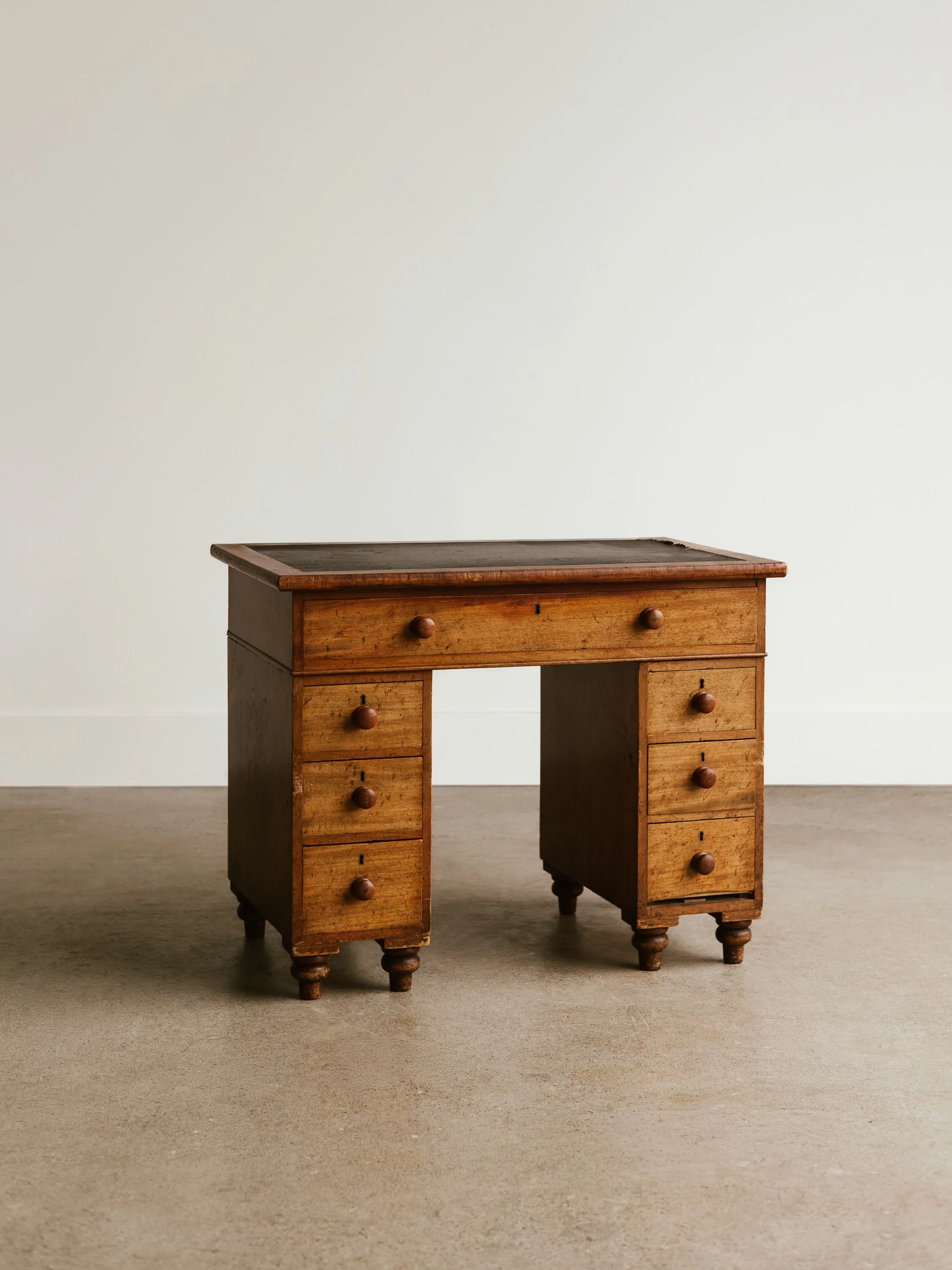 meet our antique english kneehole desk. 🔑

19th century english craftsmanship in richly aged mahogany, complete with nine drawers, turned feet, and original wood knobs.

every mark, every drawer, every detail tells the story of a life well lived. it