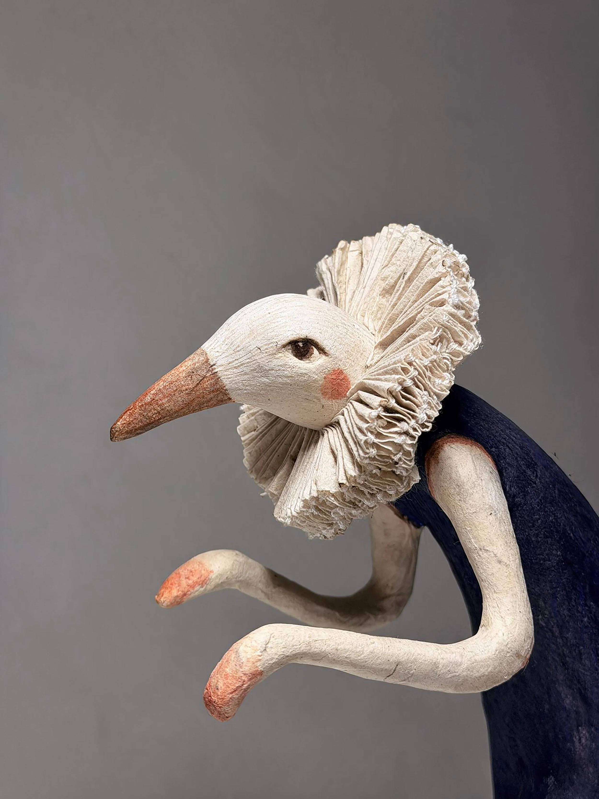 Olal'Art_JIAQIAN_Thief(detail2)_2026_ Paper Scuplture_1:1_24*10*8(cm)_2000$SGD.jpg