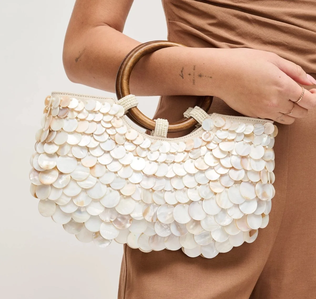 shell purse.jpg