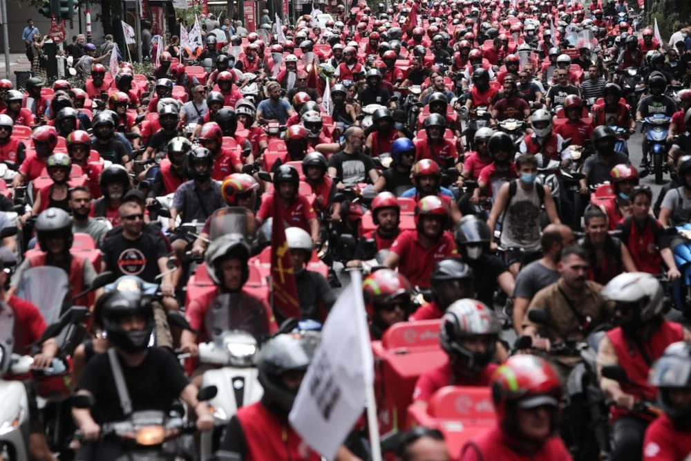 Κυβέρνηση και κίνημα επί του παρόντος