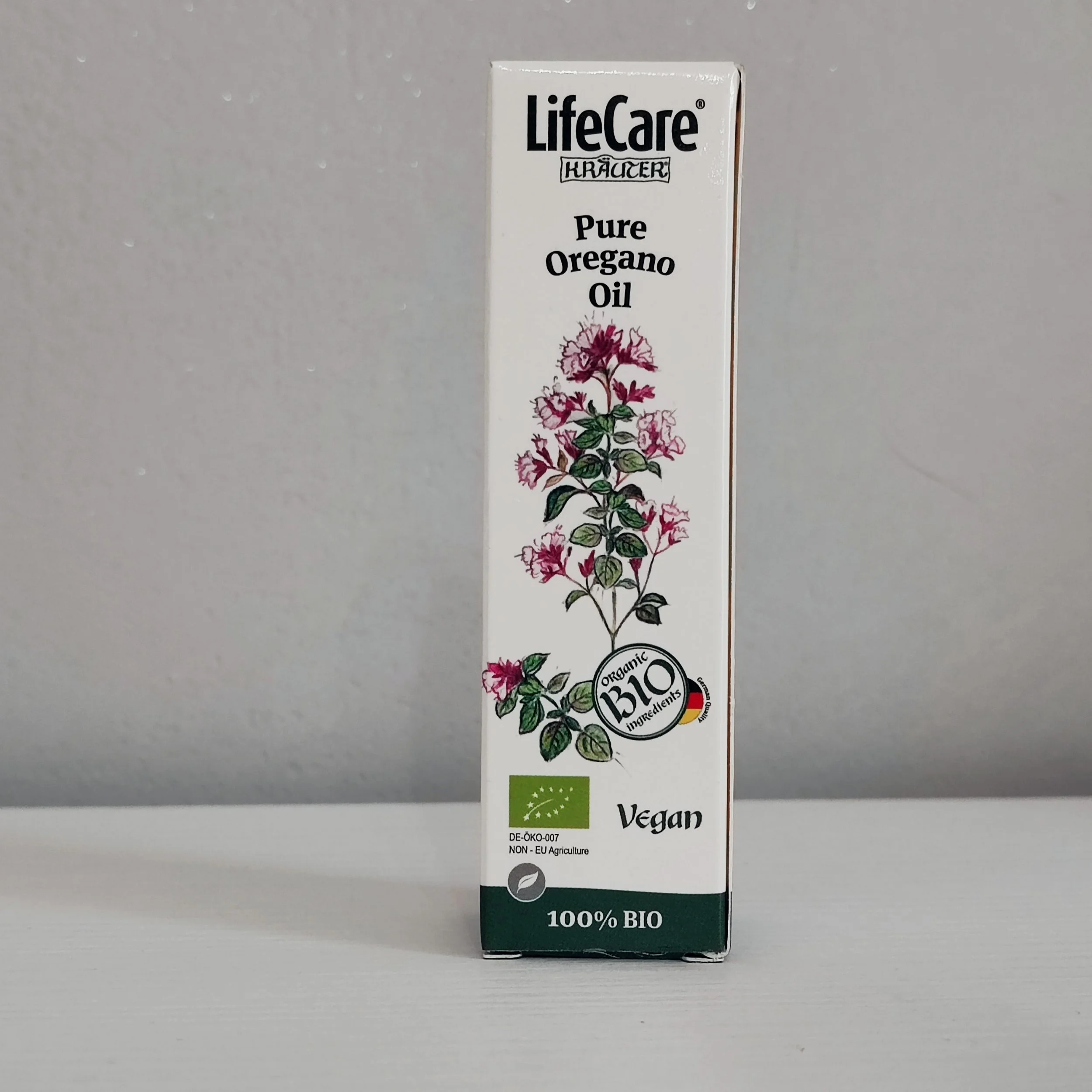 4053 Pure Oregano Oil Kräuter Olio essenziale carvacrol.jpg
