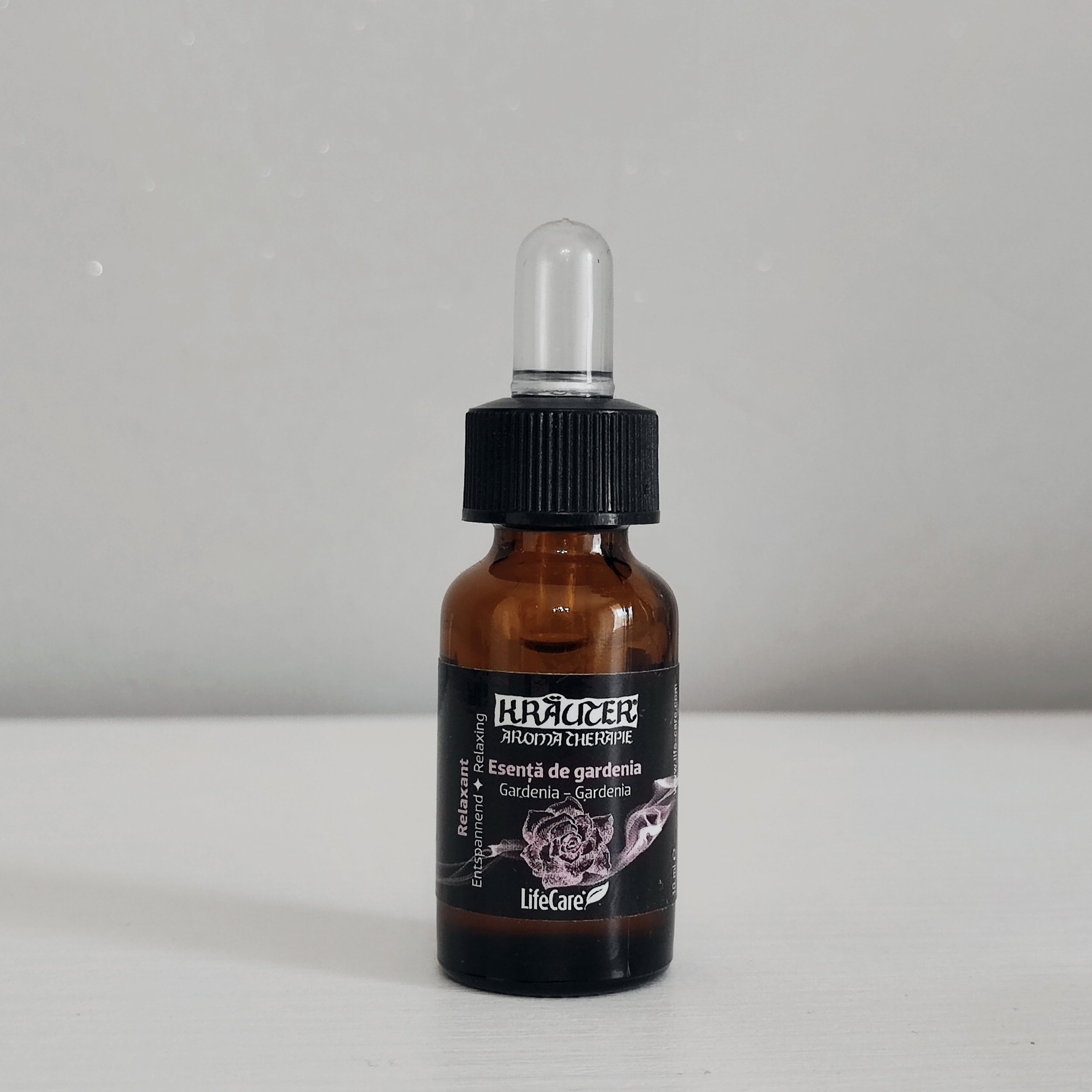 4608 Olio essenziale di Gardenia, naturale, Life Care aromaterapia.jpg
