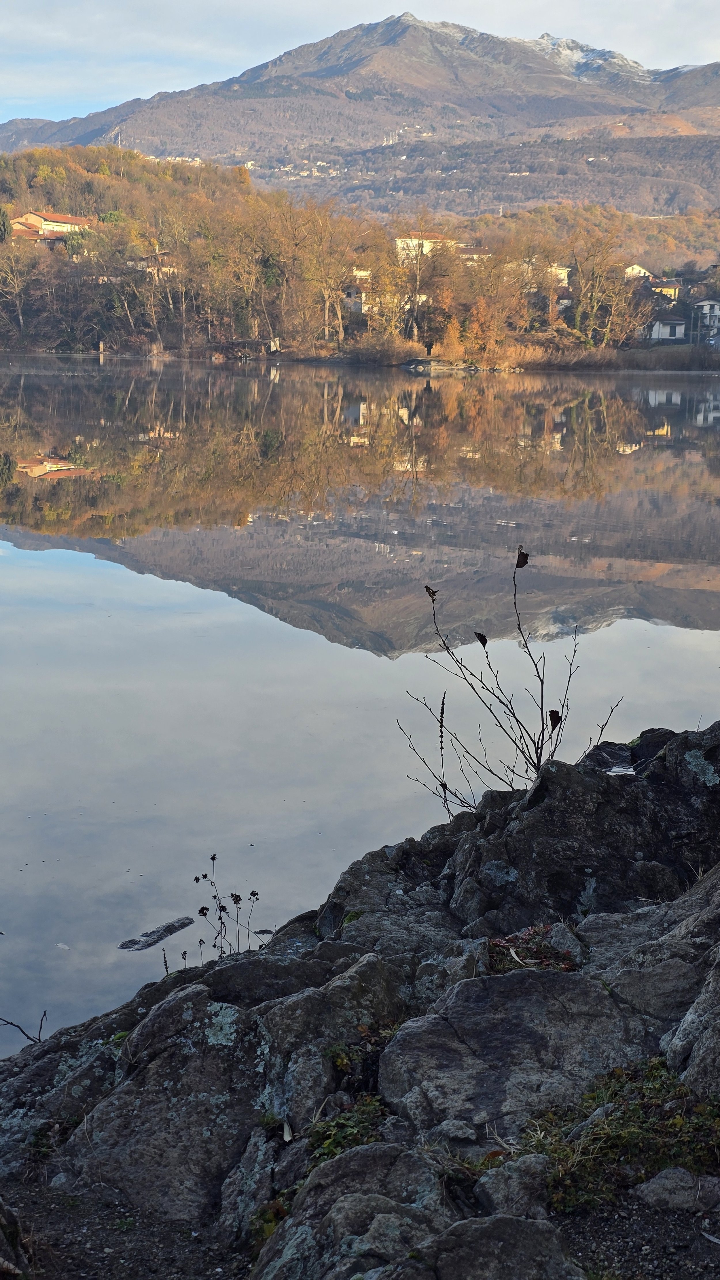 20251208 lago san michele ivrea piemonte.jpg