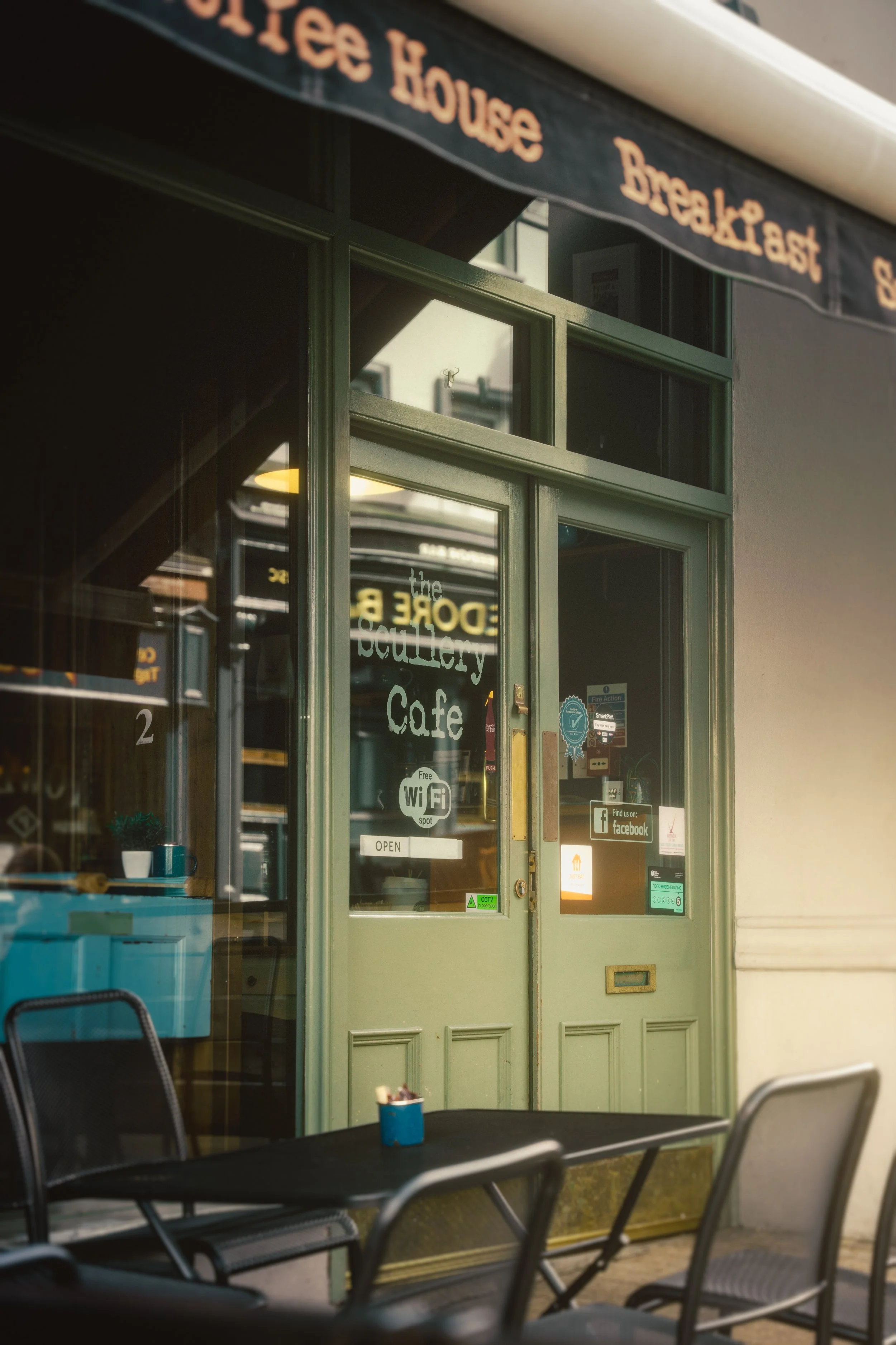 Derry Cafe Photography 3