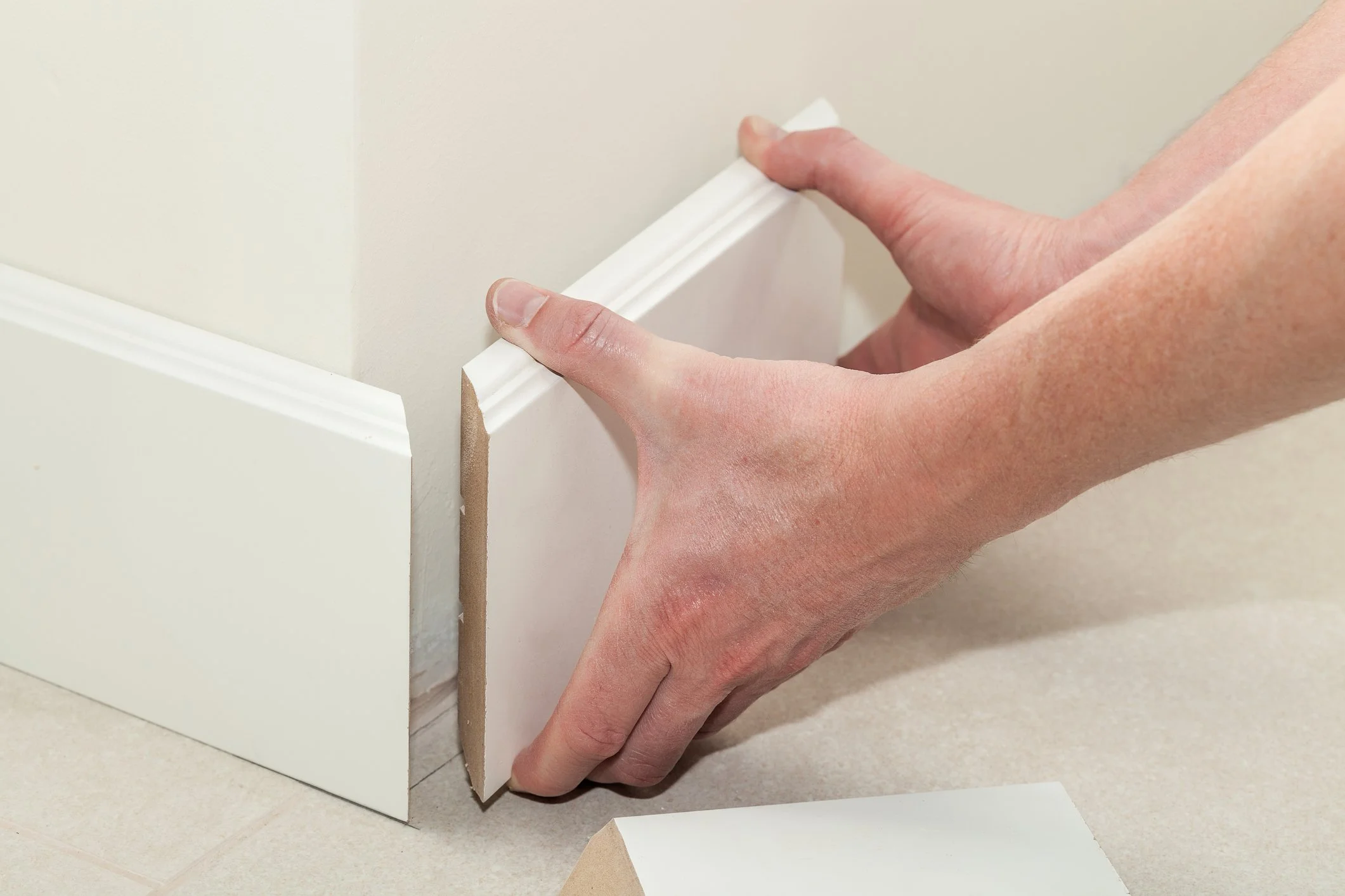 How to fit a new skirting board