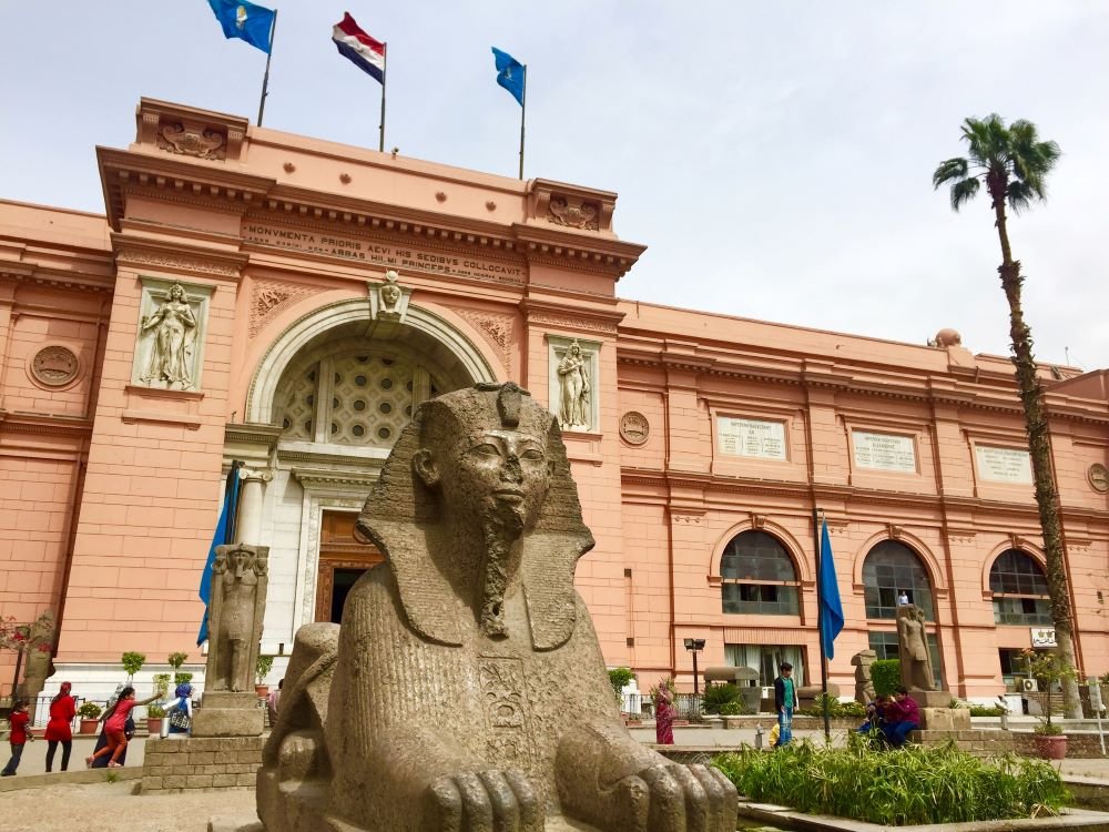 Egyptian Museum  top ten places to visit in Cairo Egypt.  Diving Red Sea, Red Sea Holiday, Red Sea Vacation, Kitesurfing Soma Bay, taxitgo taxi2go