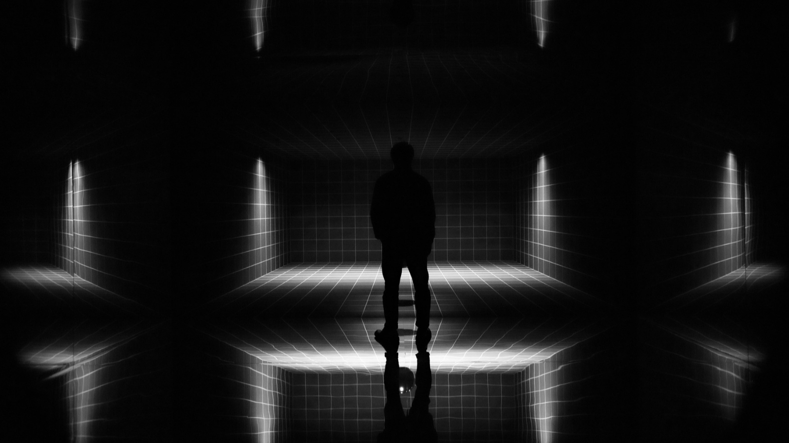 Audiovisual immersive experience  | Vitamin Studio.png