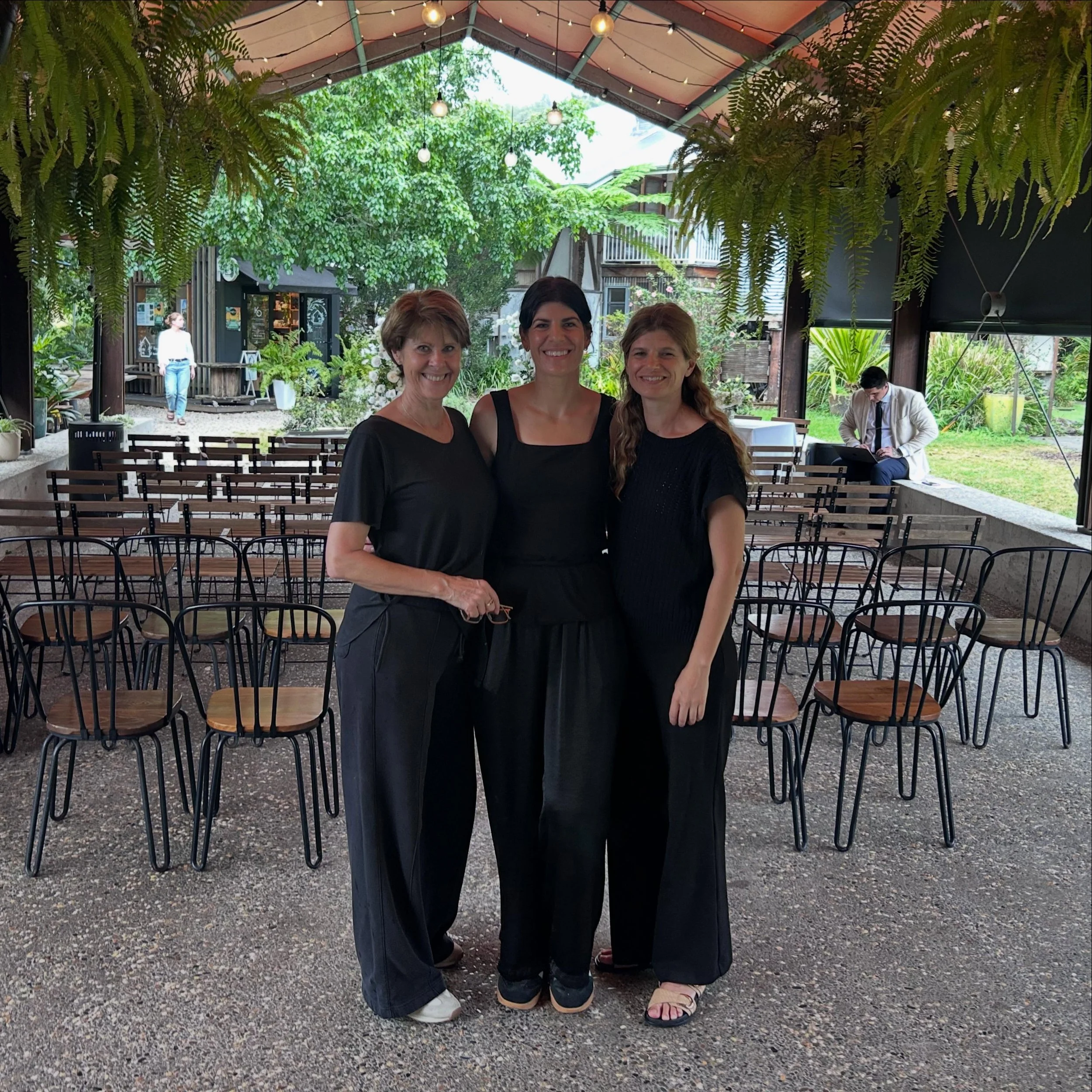 When my mum and sister are my support team for the morning, and are genuinely so happy to be part of Beth and Zen&rsquo;s day coming to life 😍

Grateful doesn&rsquo;t even describe it to have so much love and support 💕💕 And love that I was able to