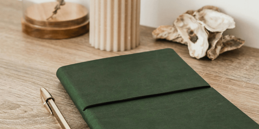 journal for wedding planning