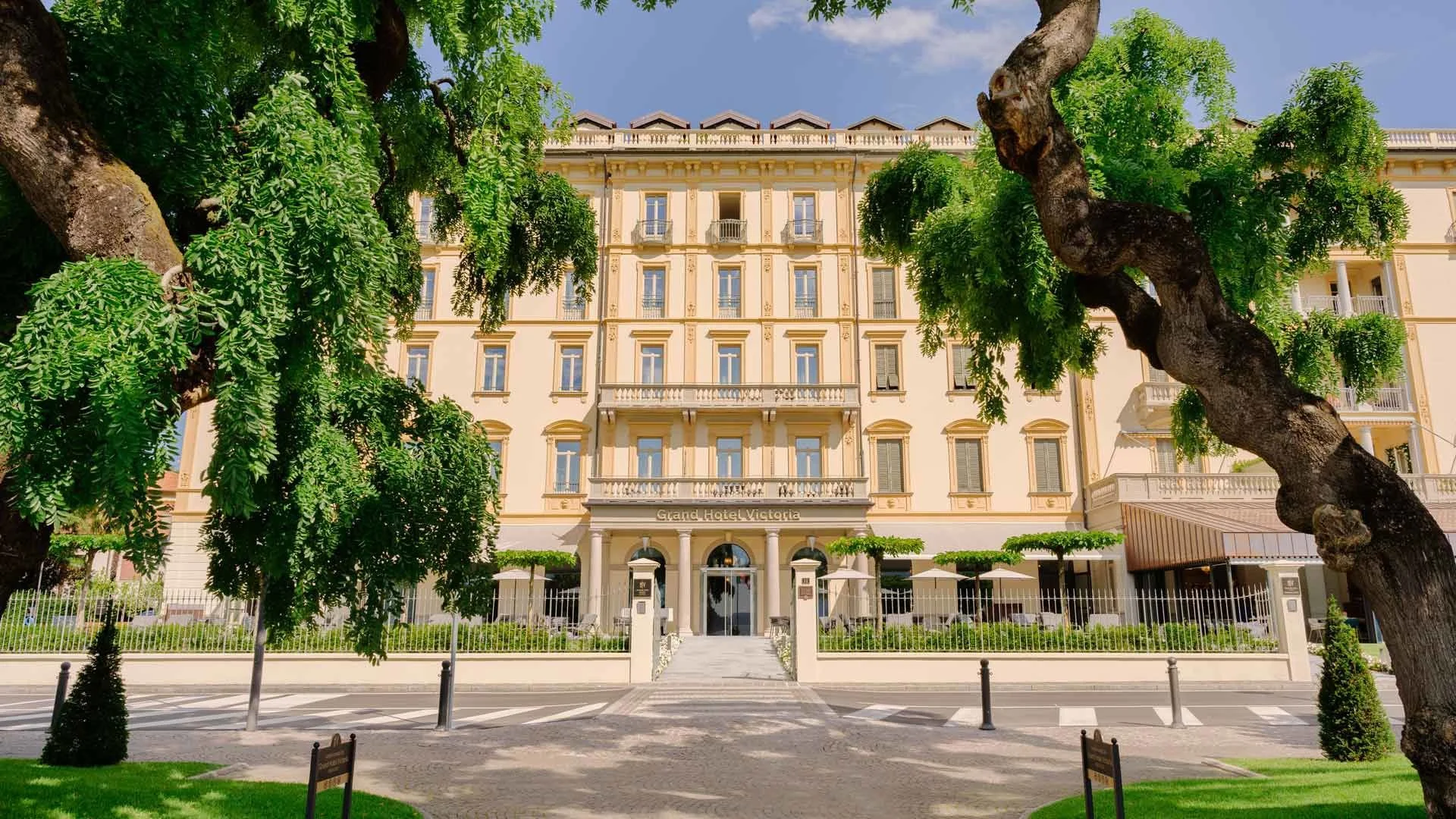 Grand Hotel Victoria - 5-star Hotel and Our Welcome Party Venue