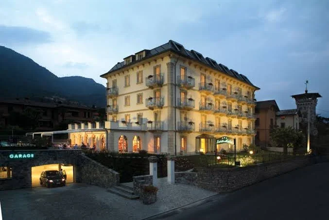 Hotel Lario - 3-star Hotel in Mezzegra
