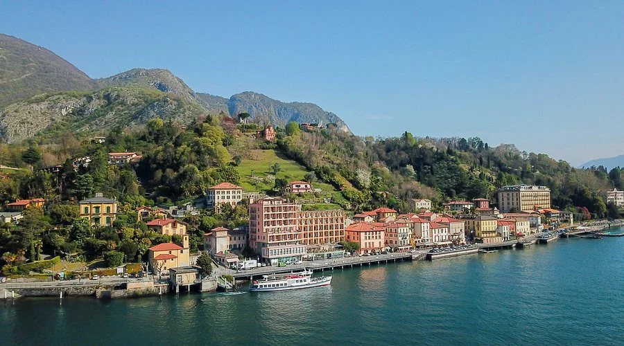 Hotel Bazzoni - 3-star Hotel in Tremezzo