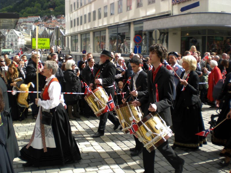 Tamburkveld i Bergen 14. mai