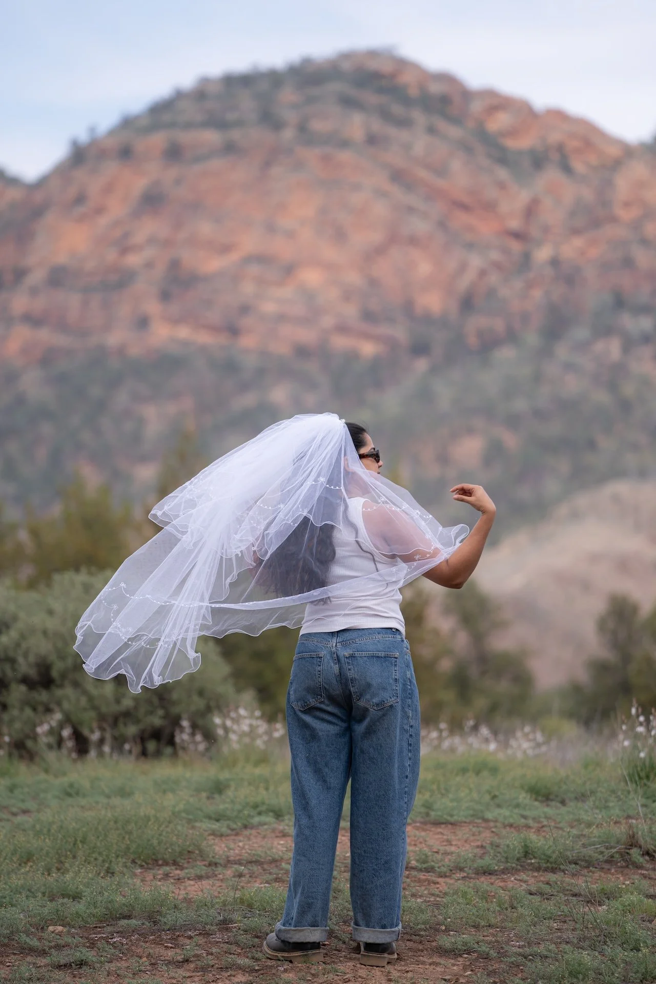 between-light-photography-creative-storytelling-adelaide-rugged-bride-wandering-through-bushland.jpg