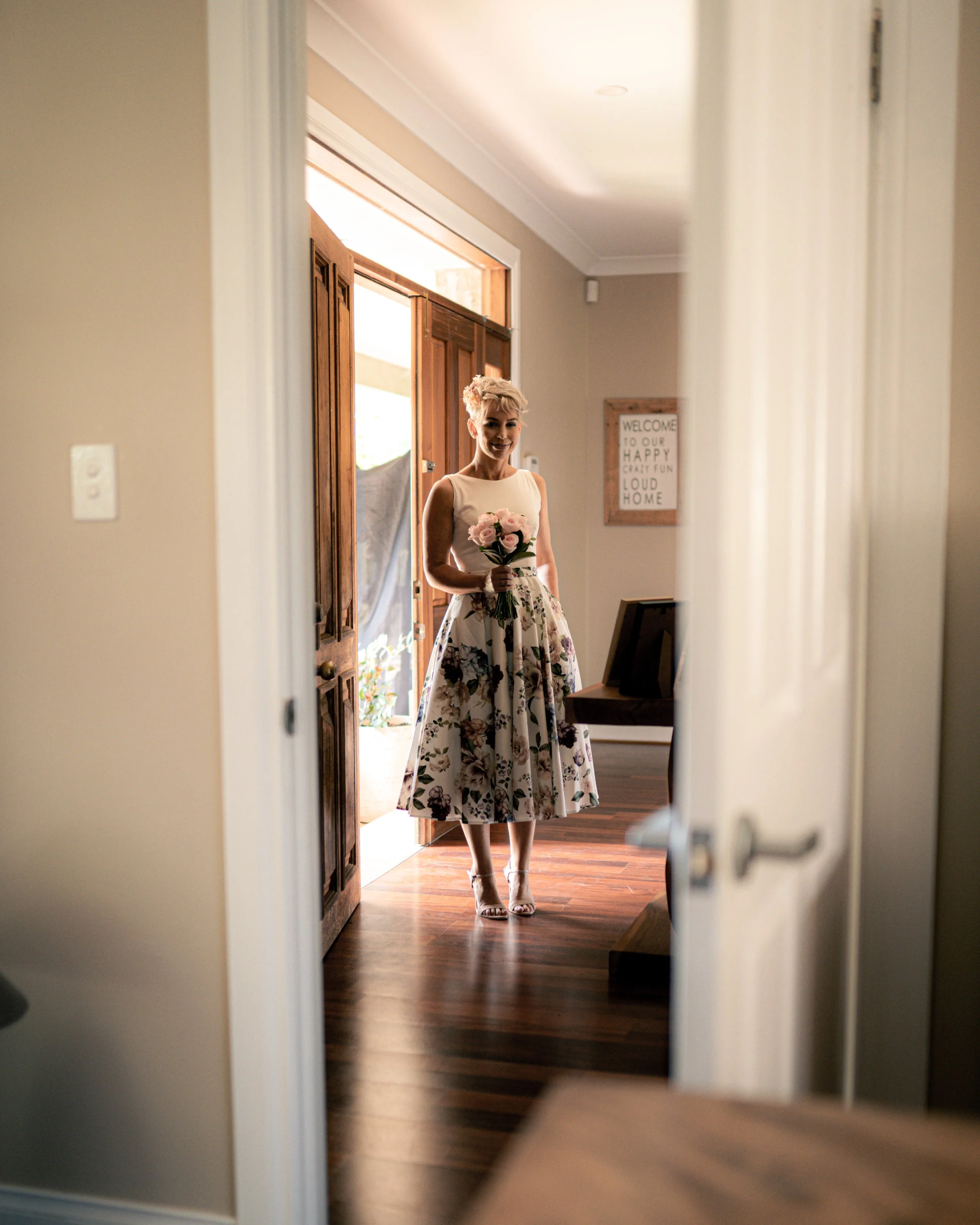 between-light-photography-wedding-bride-hallway-walking.jpeg