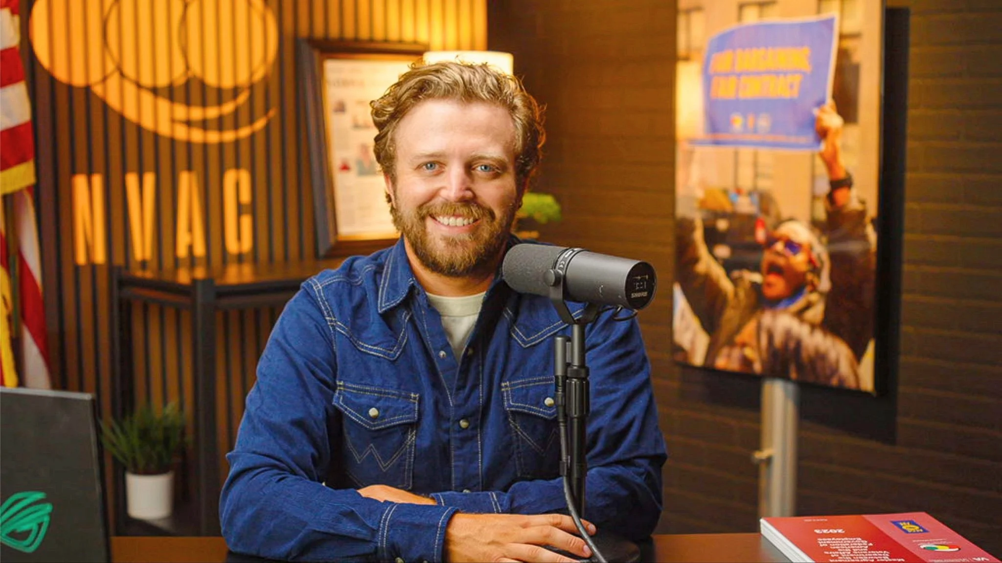 Travis Smith_MainHero.jpg