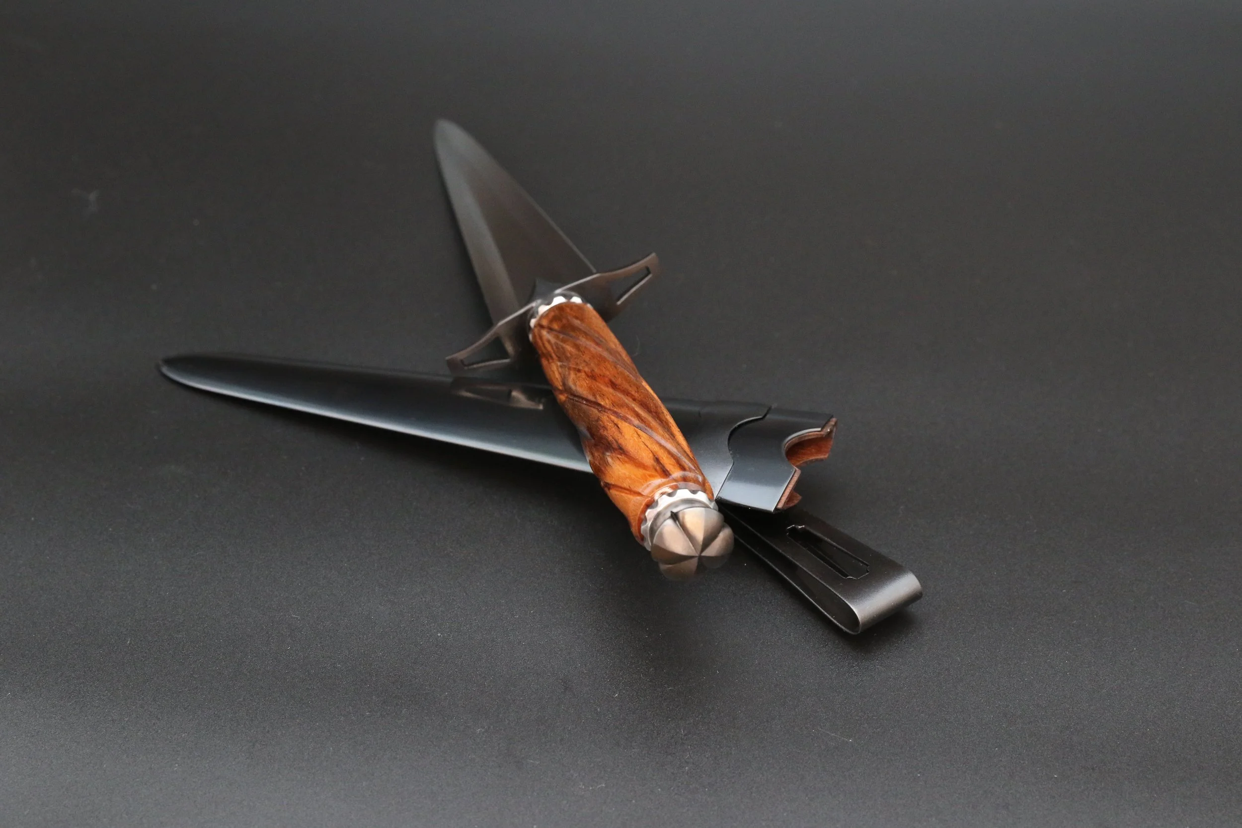 Tikari terästupella