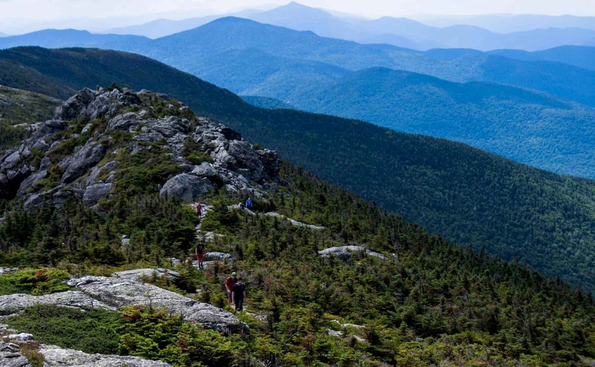 vermont-smugglers-notch-state-park_3241d742d316a8b8e27f1f676c55b5d5-1.jpg