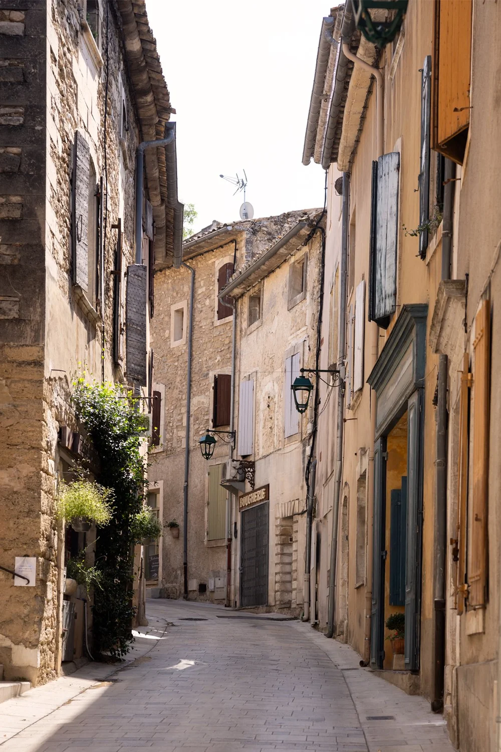 Rue Klebèr Guendon in Menerbes France