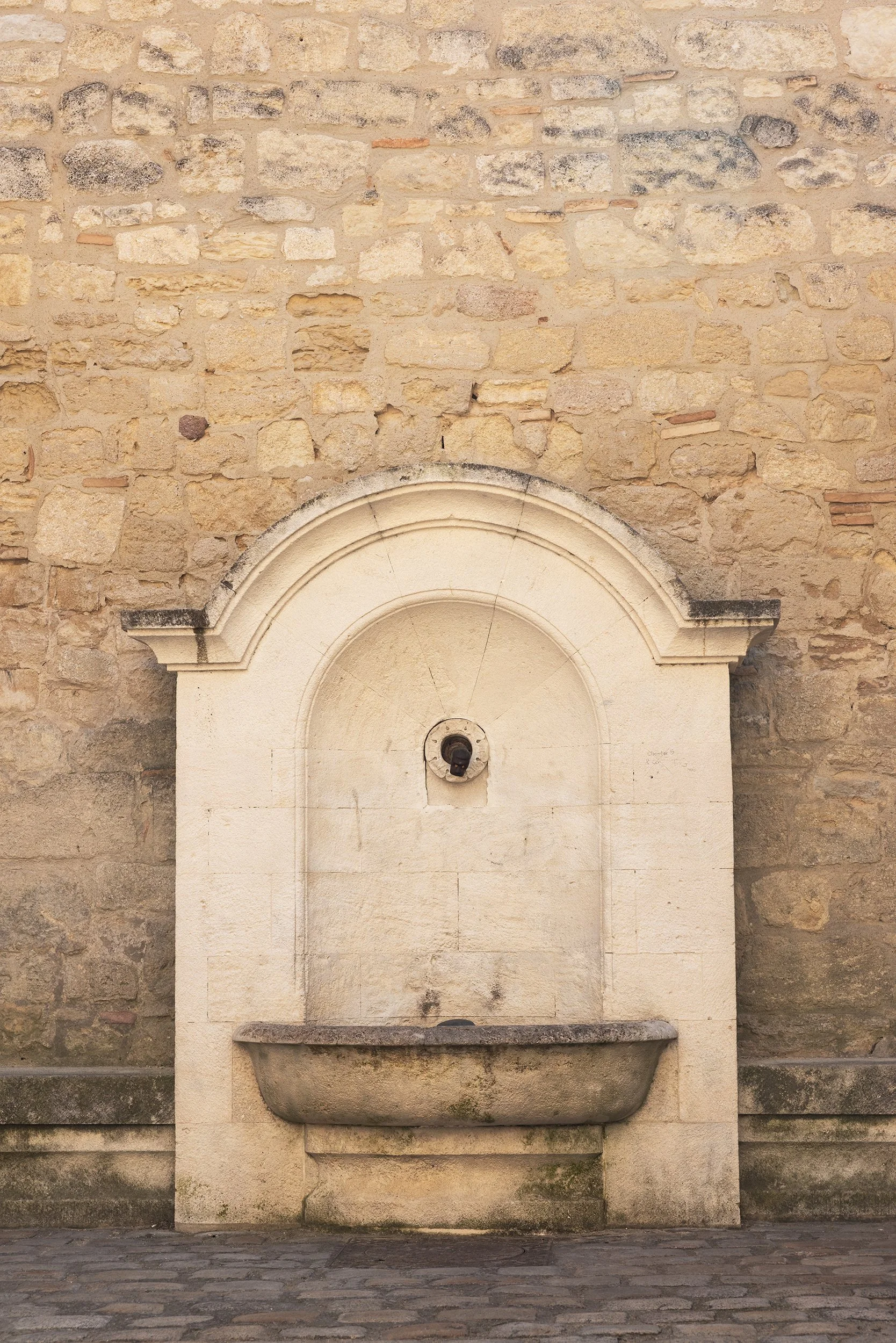  Fountain on Rue du Dr Blanchard in Uzes, France