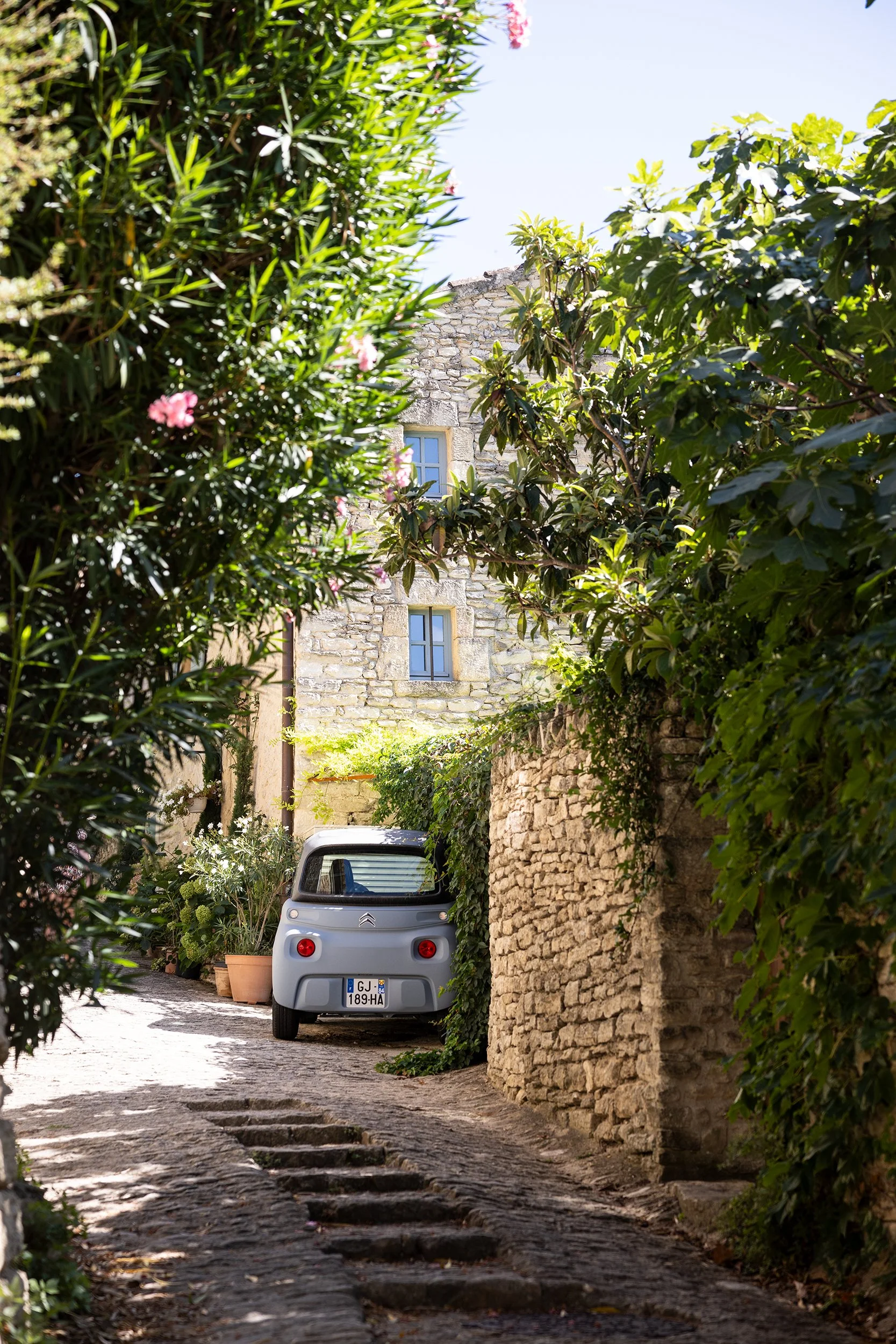 Rue Jean Deyrolle, Gordes, France