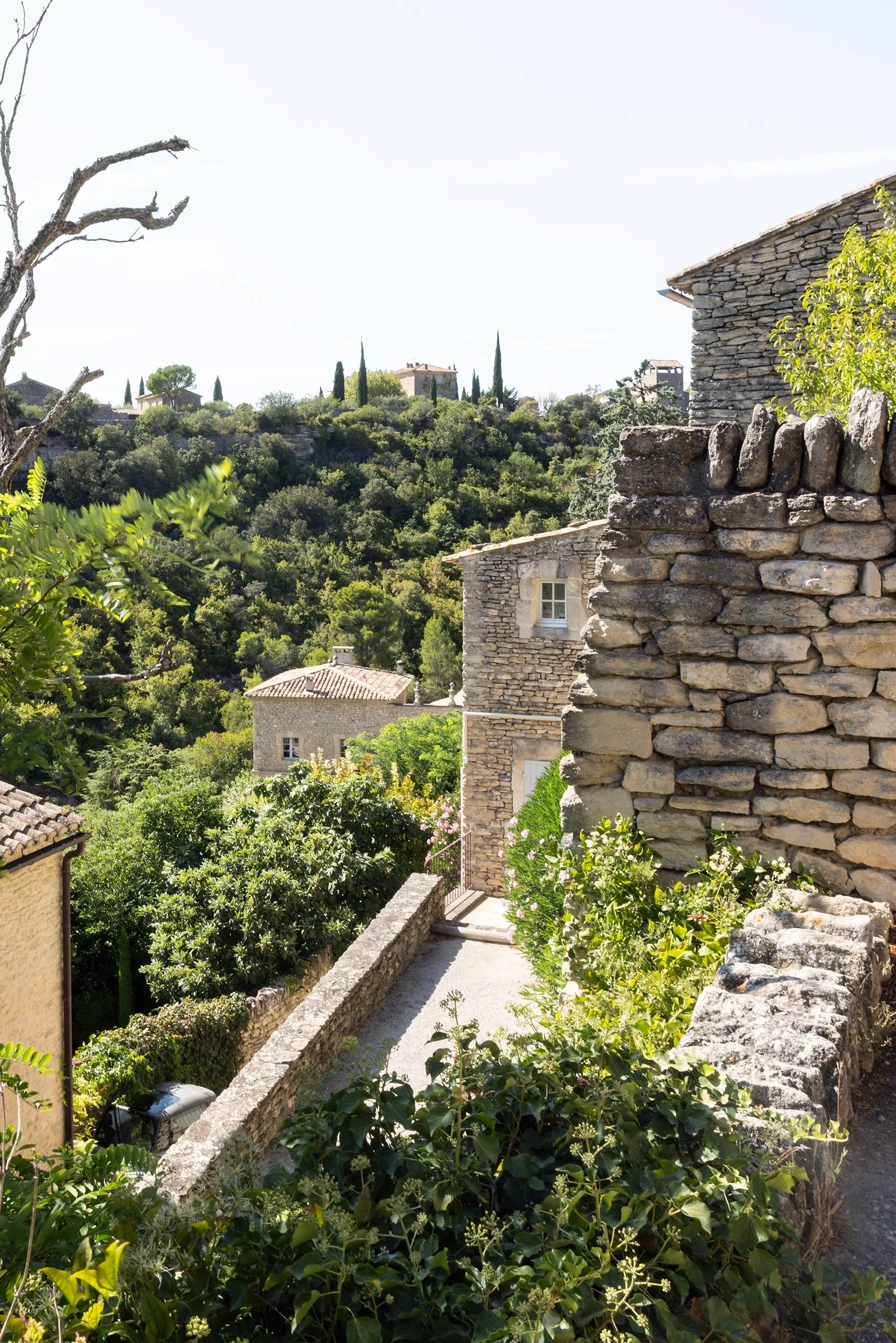Rue André Lhote, Gordes, Luberon, France