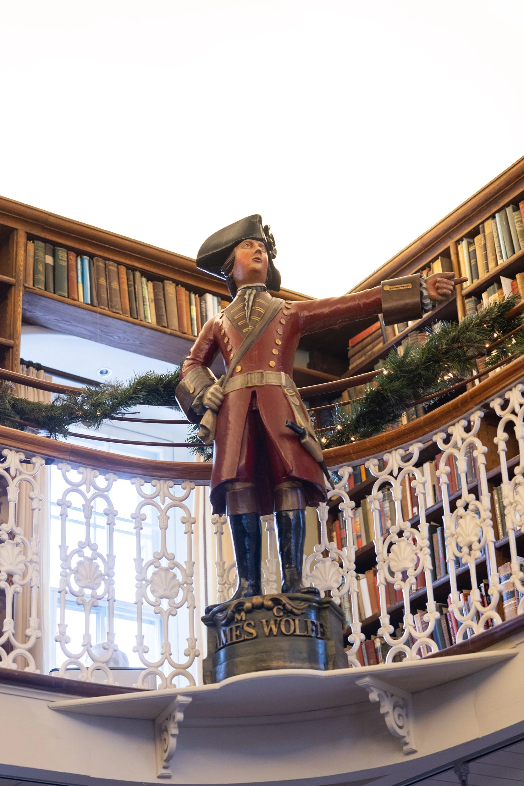 Statue of General Wolfe at the Morrin Centre