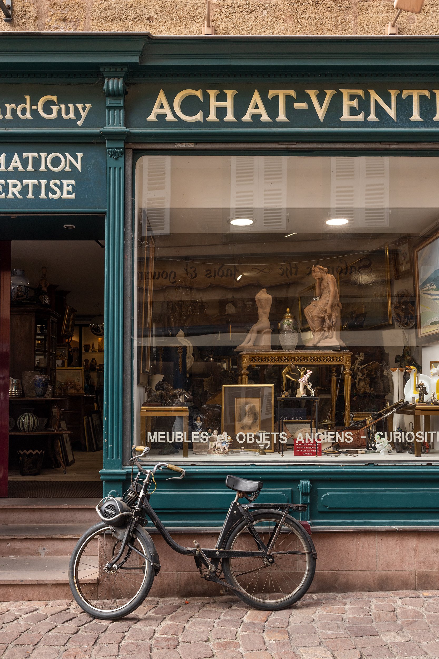 Antiquités Guy Caffard on Rue des Marchands, Colmar