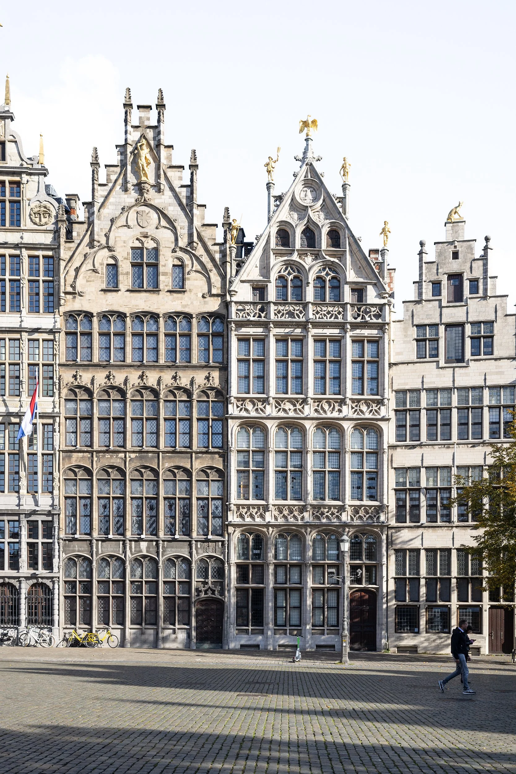 Grote-Markt-Antwerp-Belgium.jpg