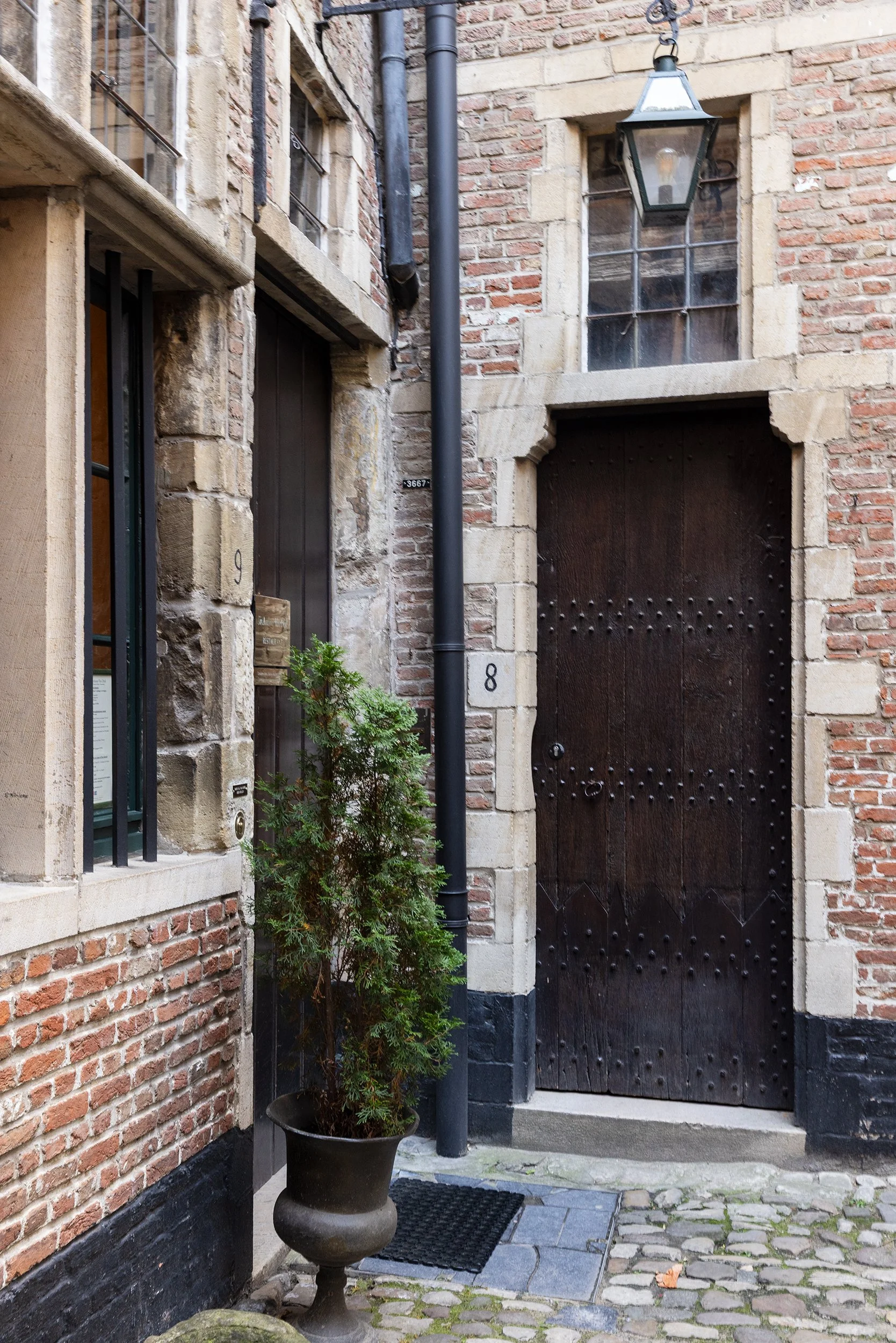 Vlaeykensgang in Antwerp