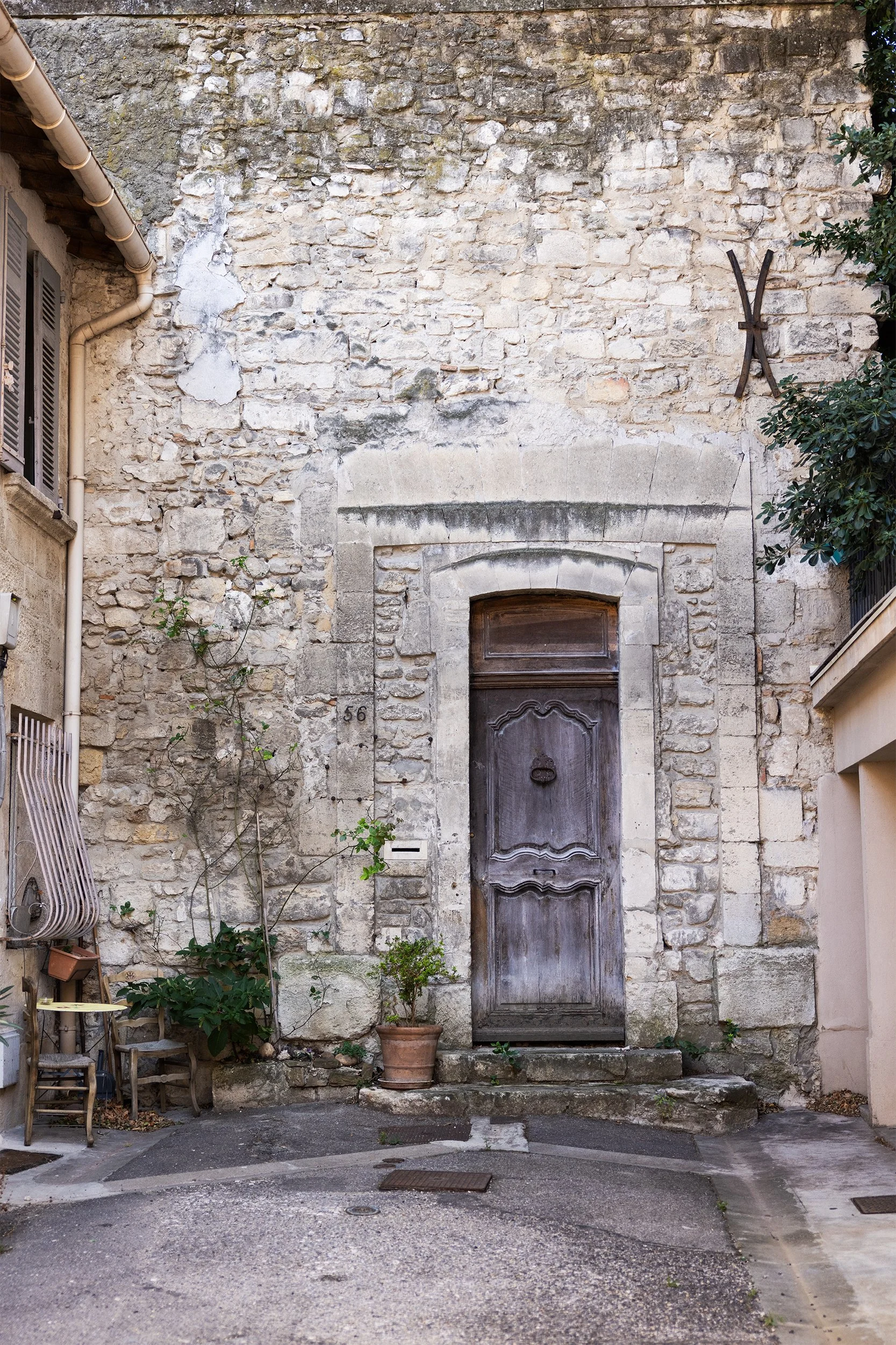 Courtyard in Avignon