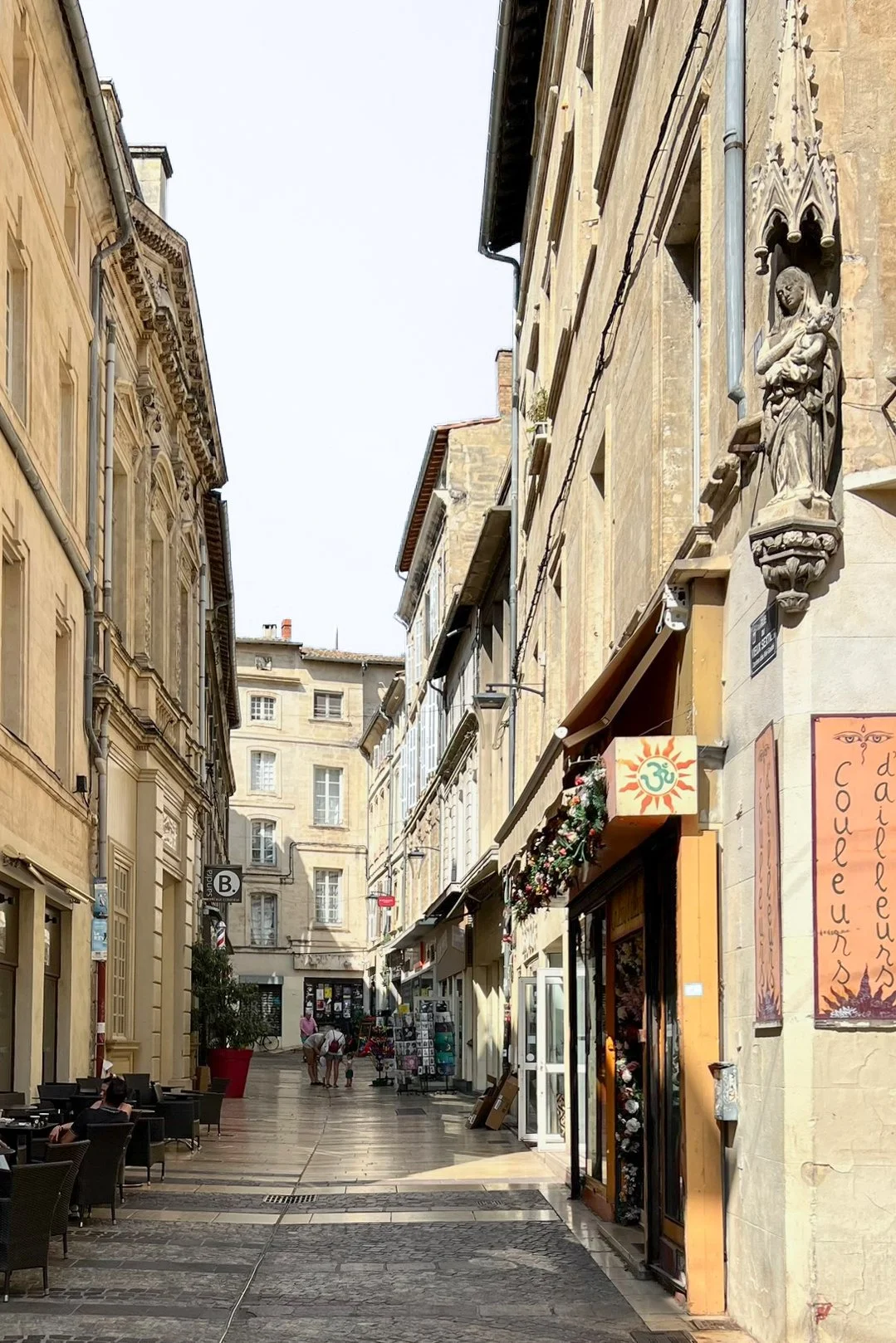 Rue du Vieux Sextier, Avignon