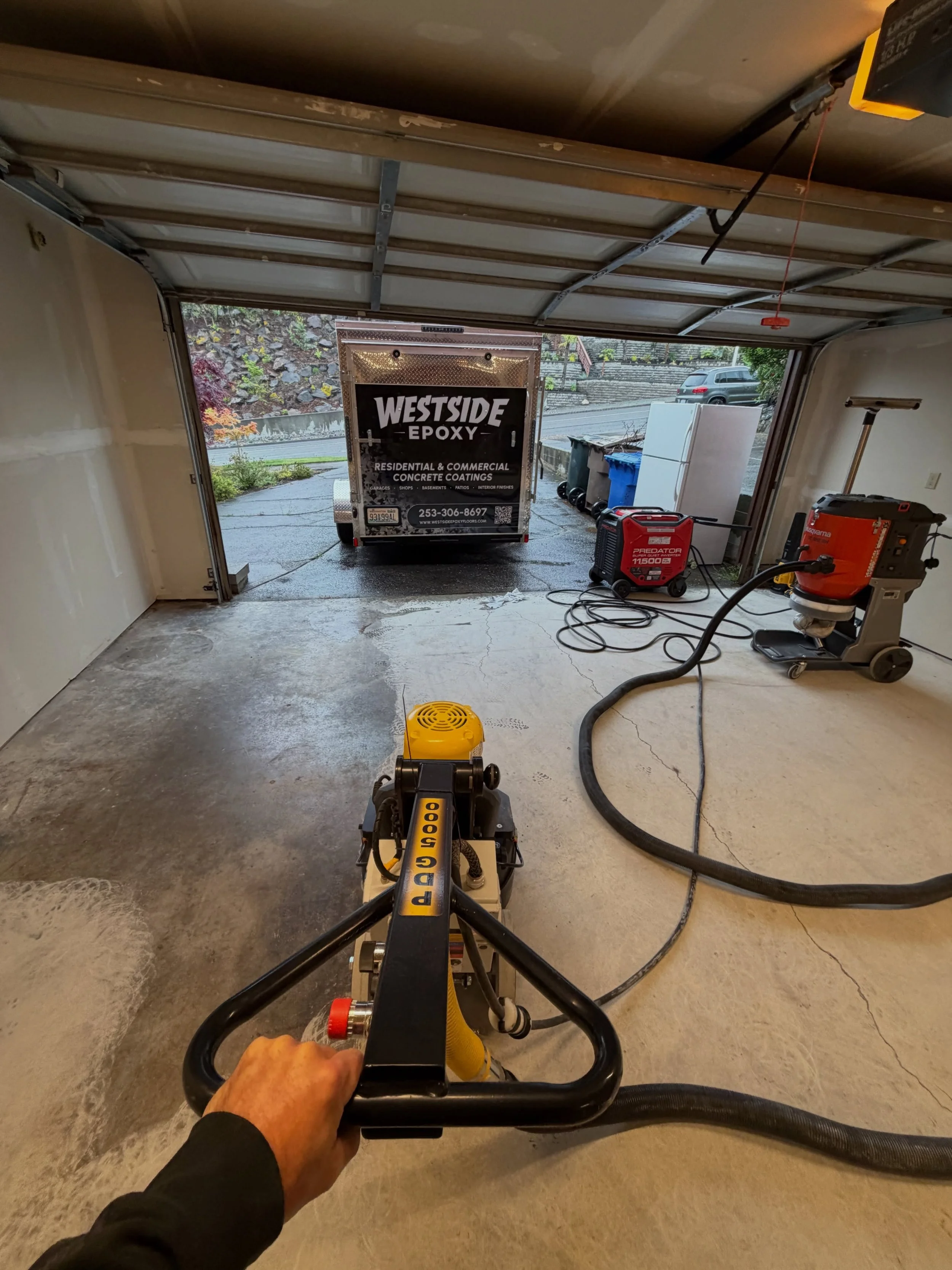 Busy week with jobs all over the Puget Sound. Thank you to all our customers for rolling with Westside. 
#epoxyfloors #contractor #pugetsound #garage