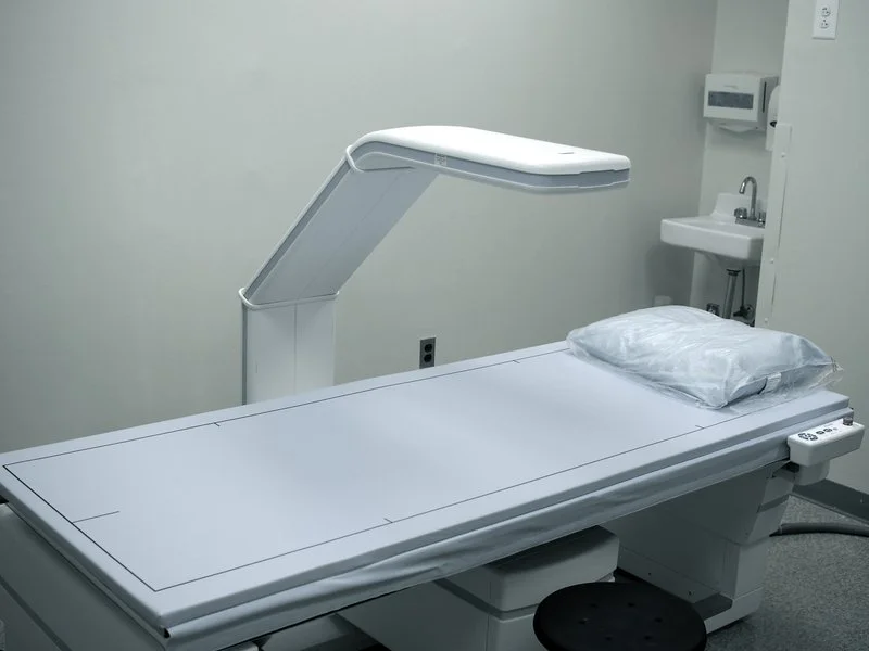 Who Should Get a DEXA Scan? A Guide to Bone Density Testing