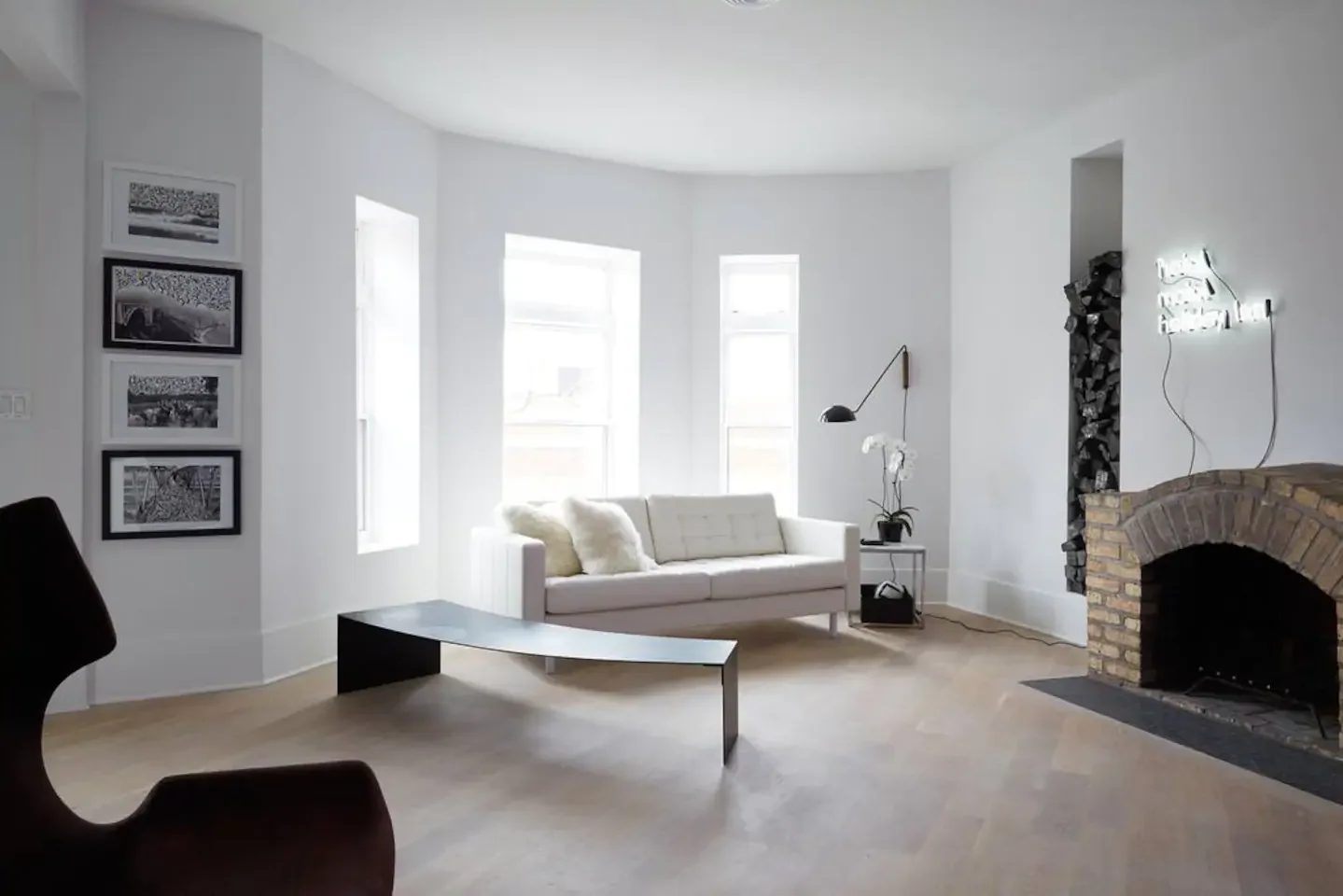 penthouselivingroom.webp