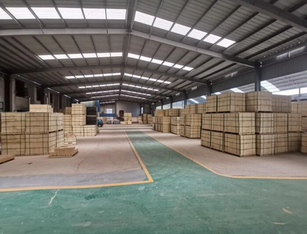 Doggiestone warehouse