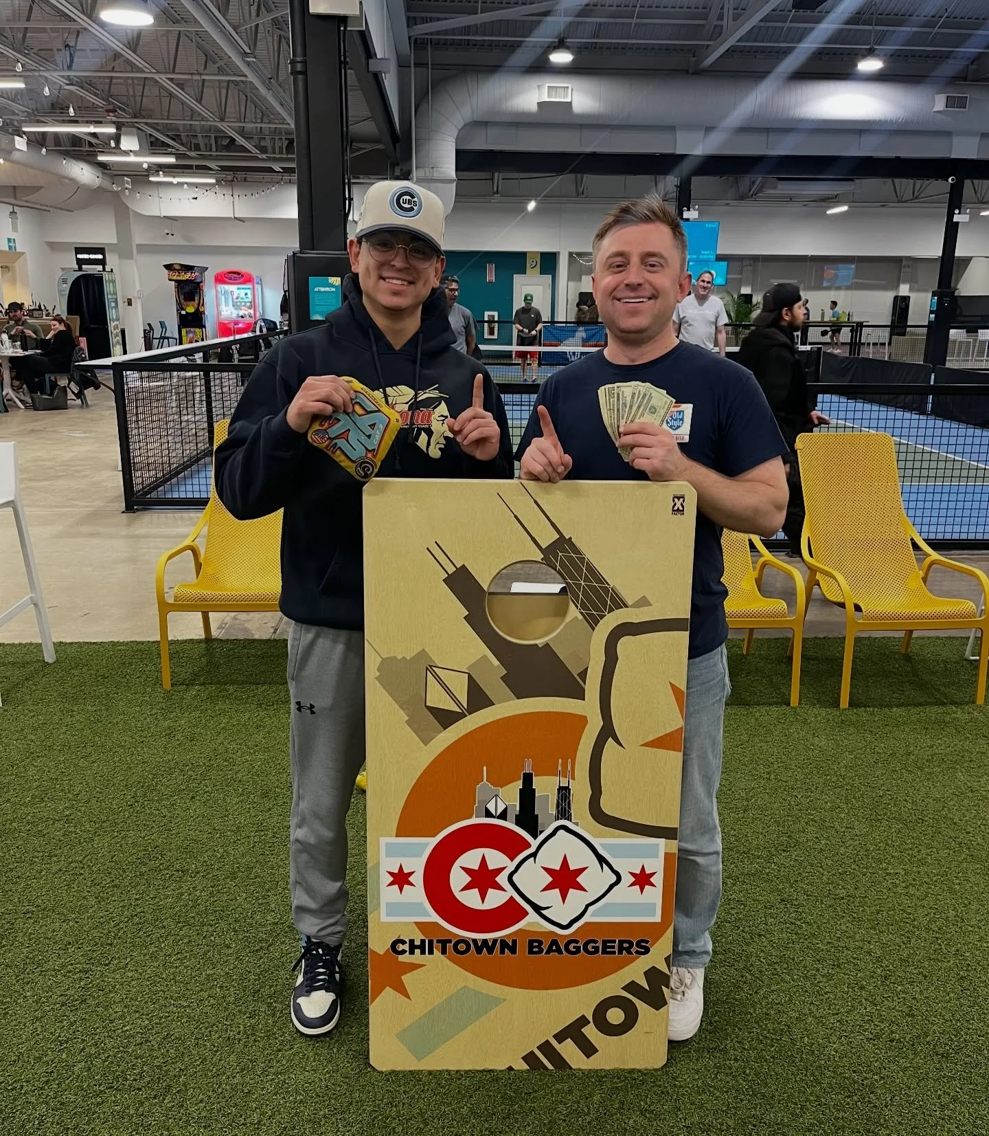 Another week, another great turnout! We had both familiar and new faces show up to compete. Shout out to Julie from Arizona for stopping by to compete. 

We are on for tonight at @playspf. As always, it's 50% off all self serve draft drinks tonight.
