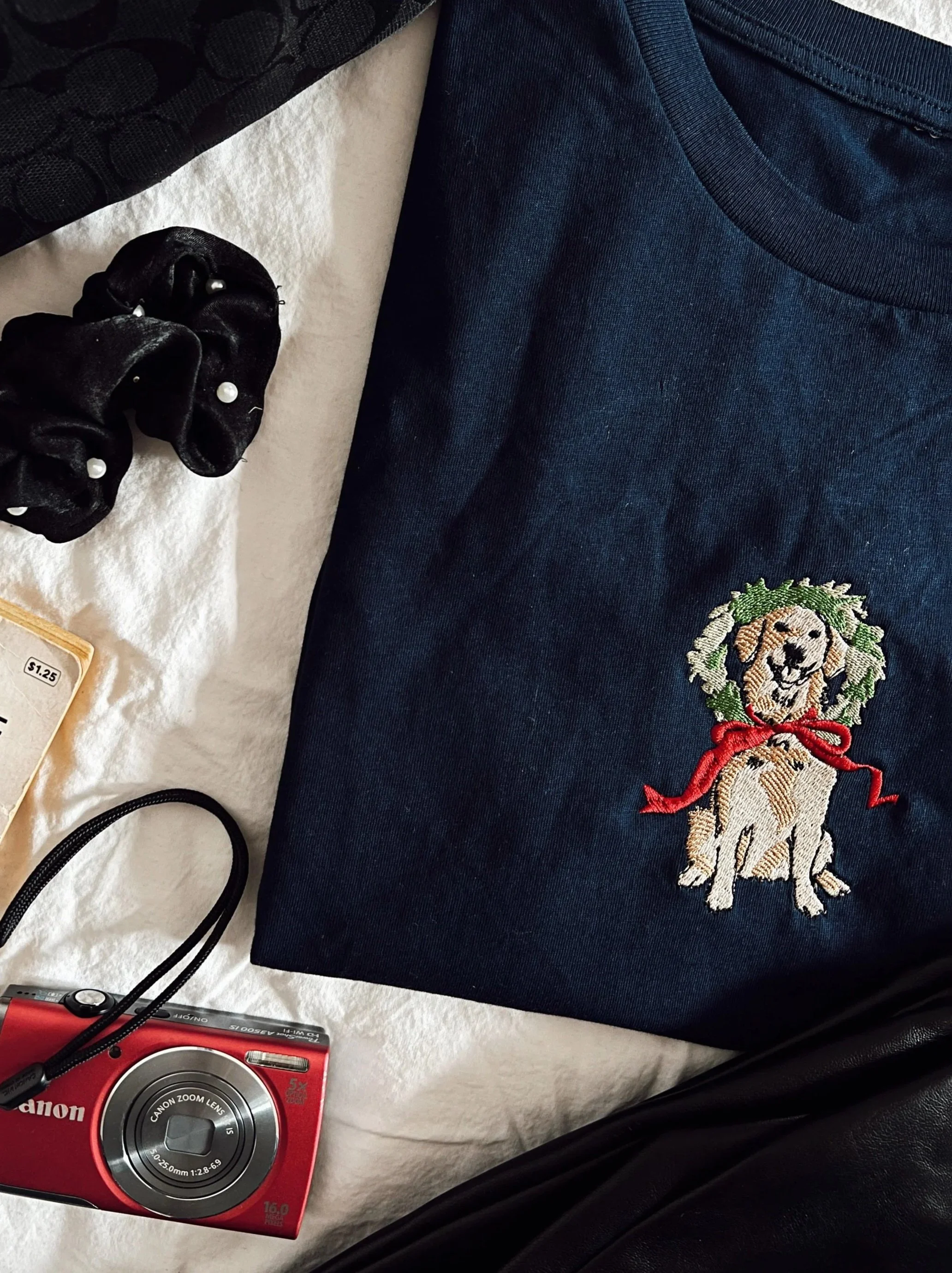 Christmas+Dog+Cotton+TEE+navy+2.jpg