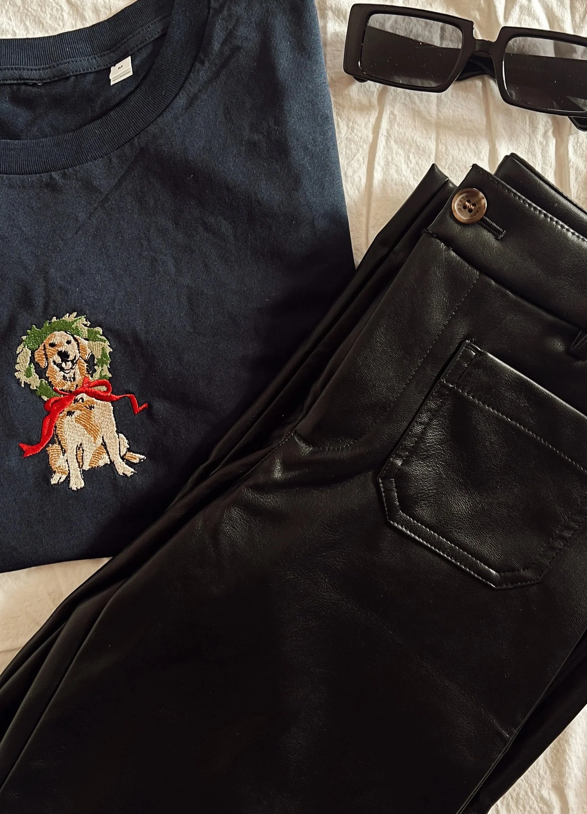 Christmas+Dog+Cotton+TEE+navy+1.jpg