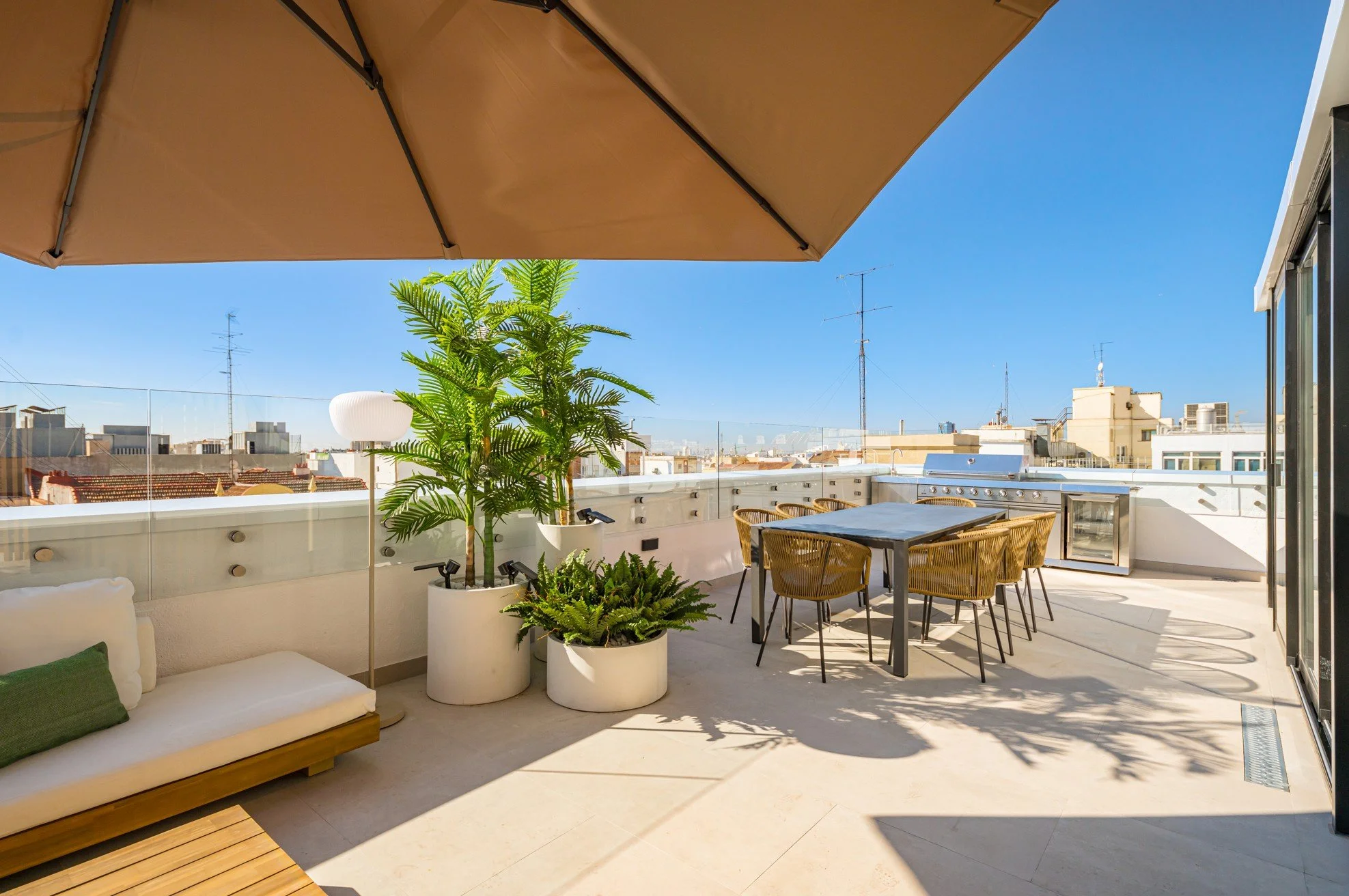 BRS — Alcantara 33