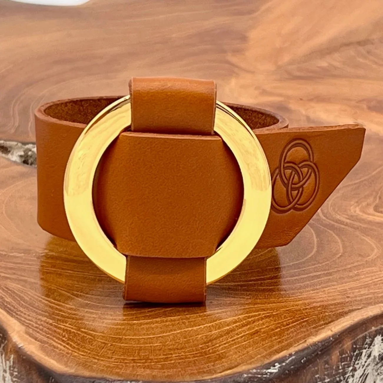 Peanut Leather Cuff - Polished Brass