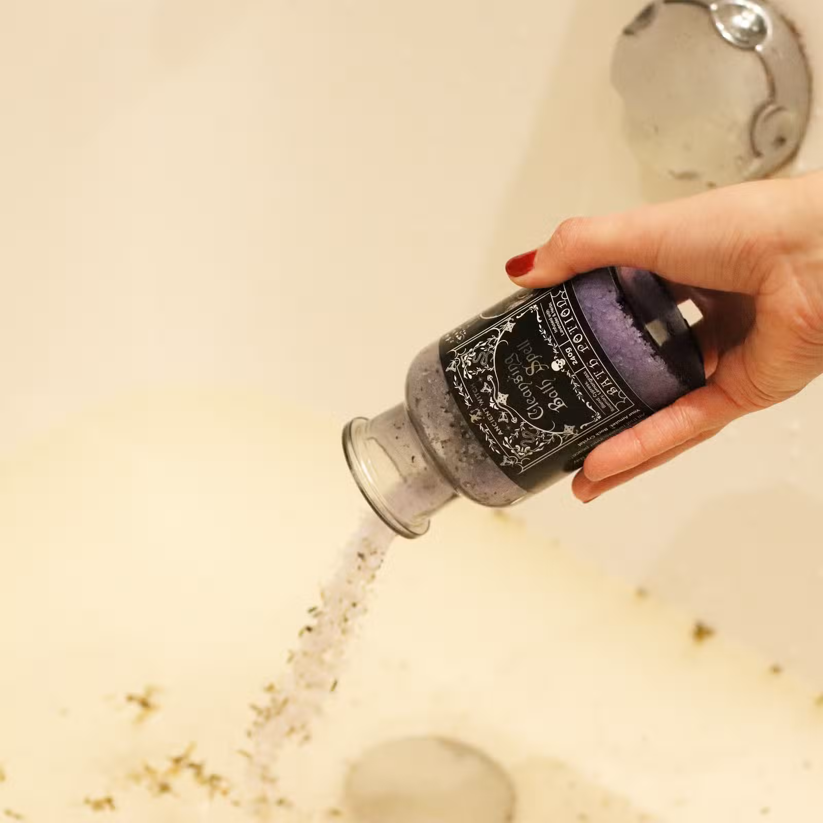 Cleansing Bath Spell Pour.png