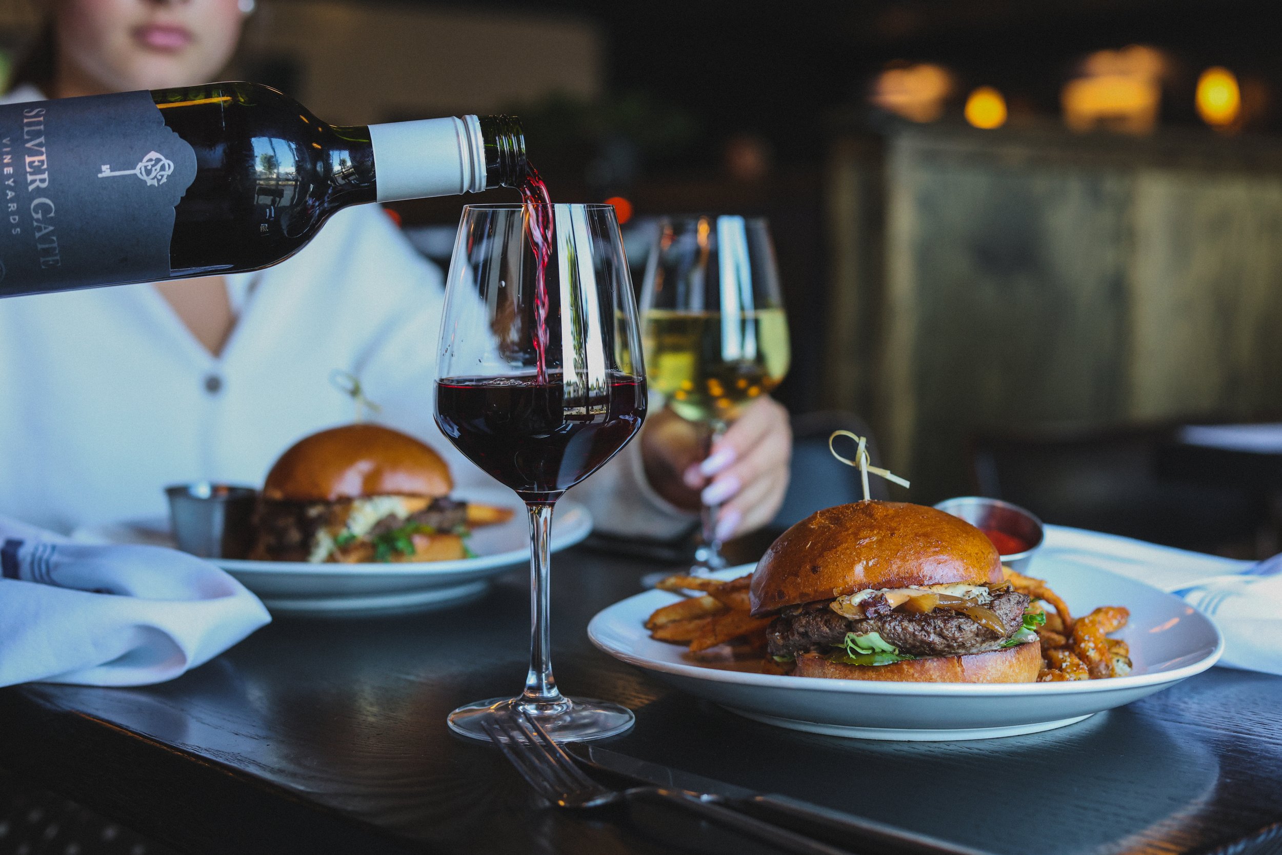 KR Burger + Wine-17.jpg