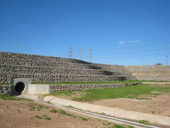 wright-precast-retaining-walls-7.jpg