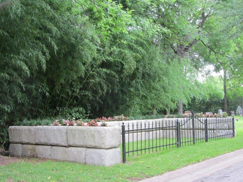 Concrete-Precast-Houston-Estate-gardens (2).jpg