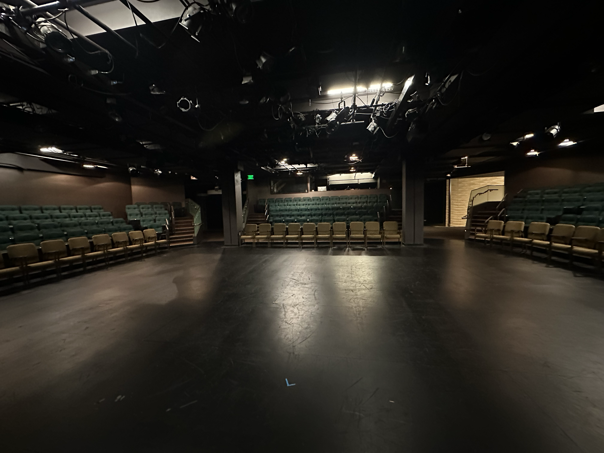 Andy Boss Thrust Stage